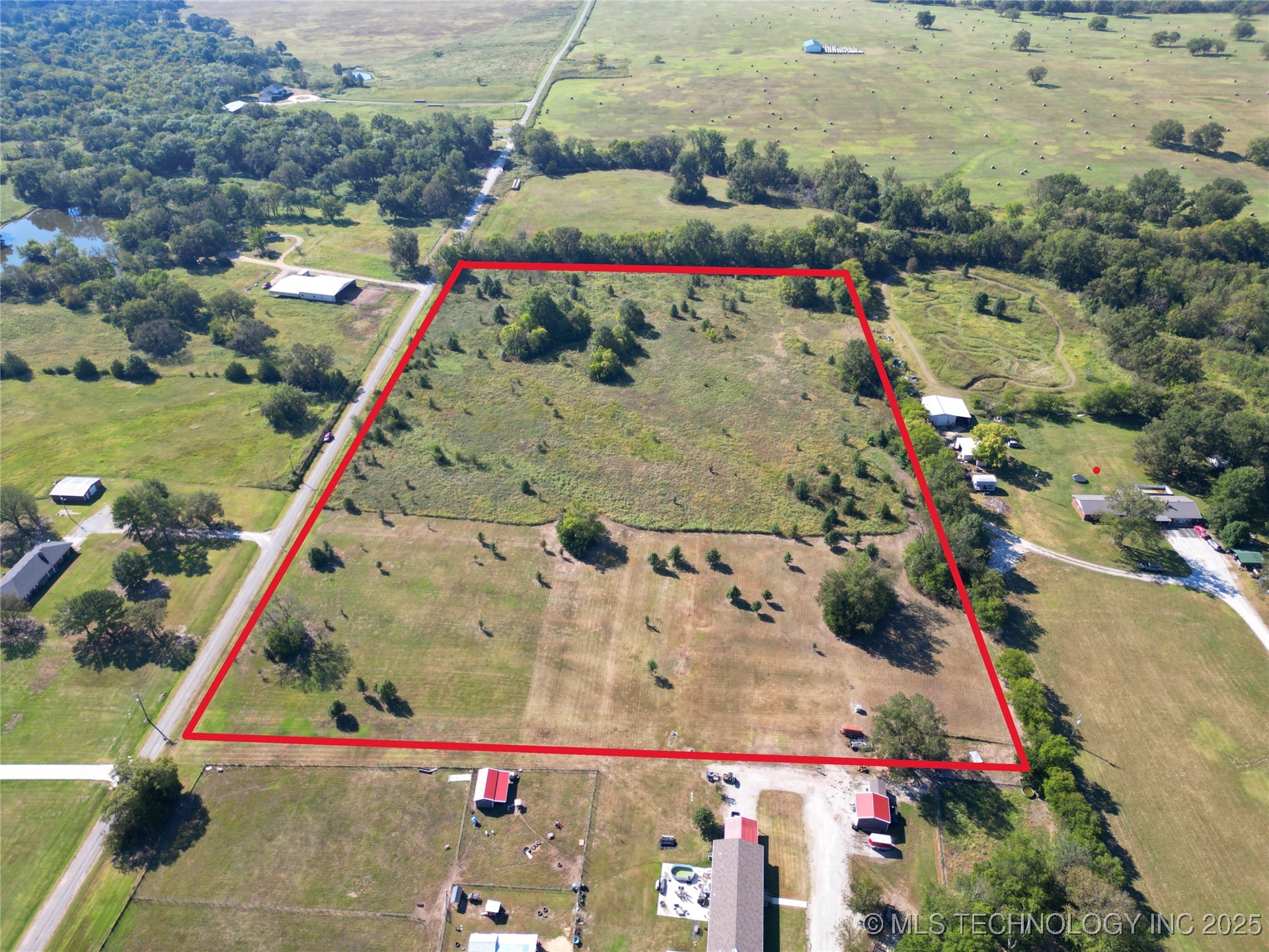 2541427 Property Photo 5