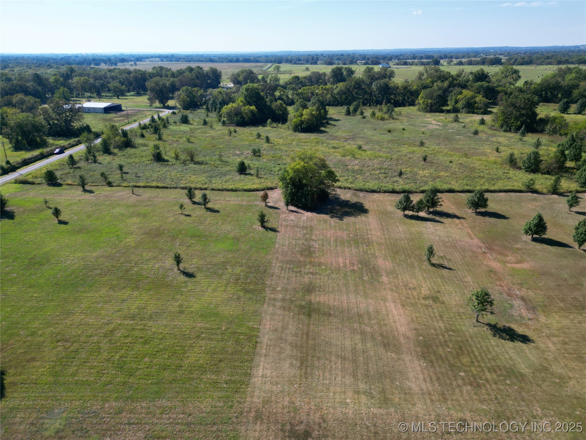 2541427 Property Photo 6