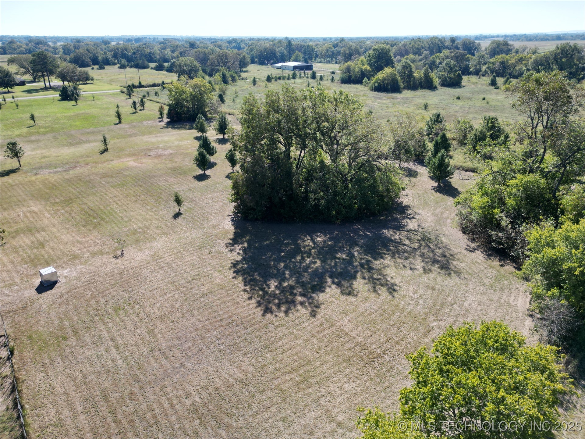 2541427 Property Photo 10