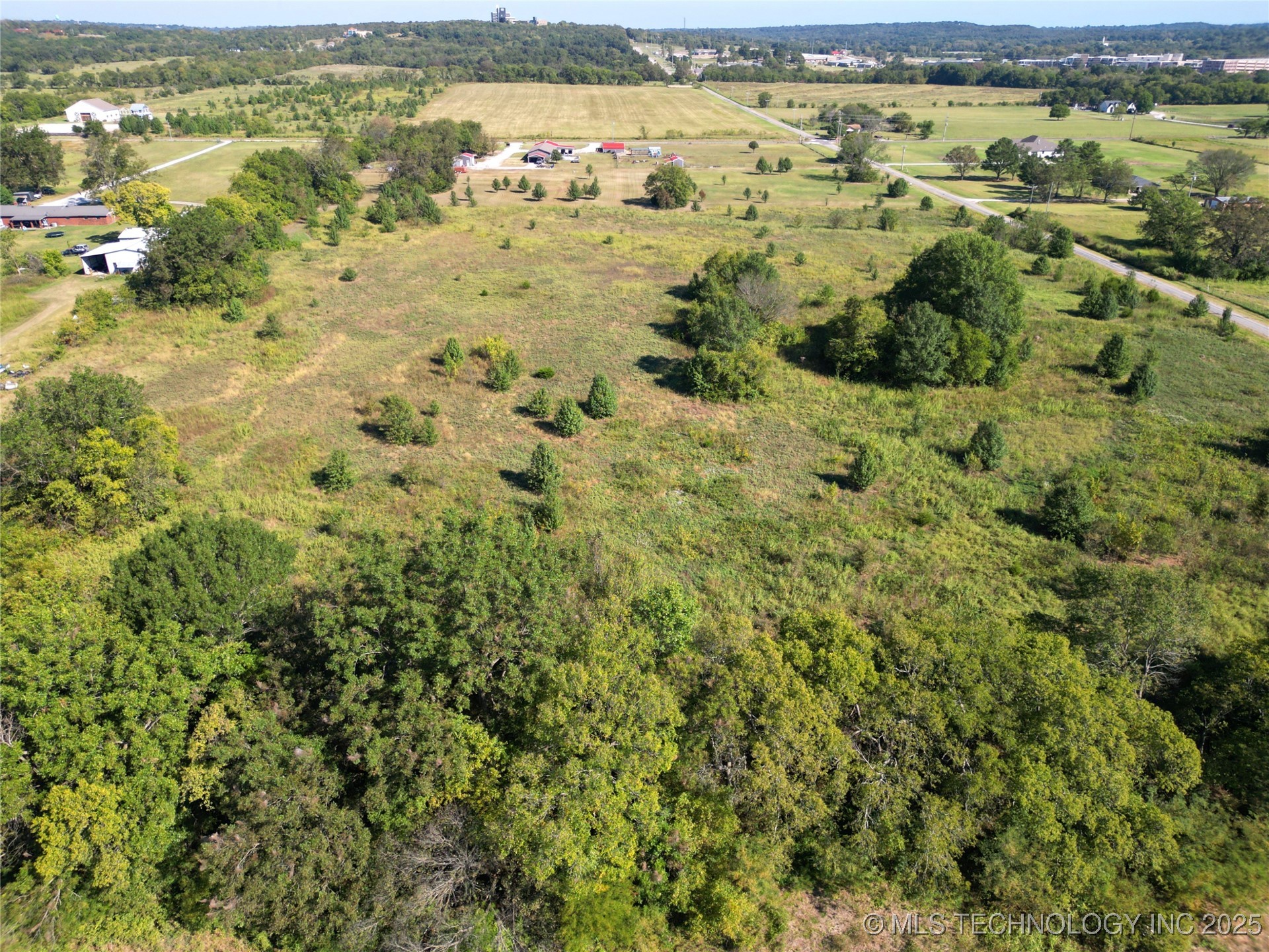 2541427 Property Photo 15