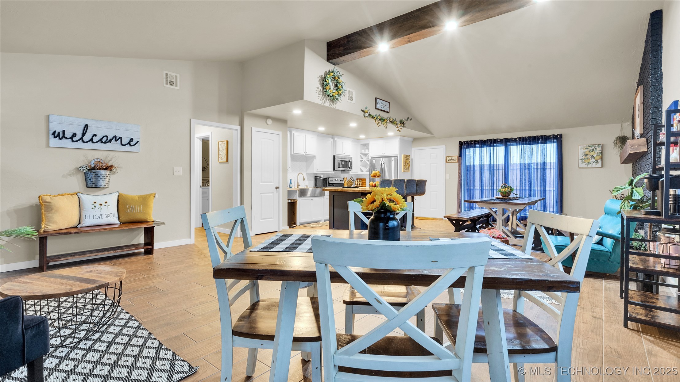 1115 Osage Property Photo 11