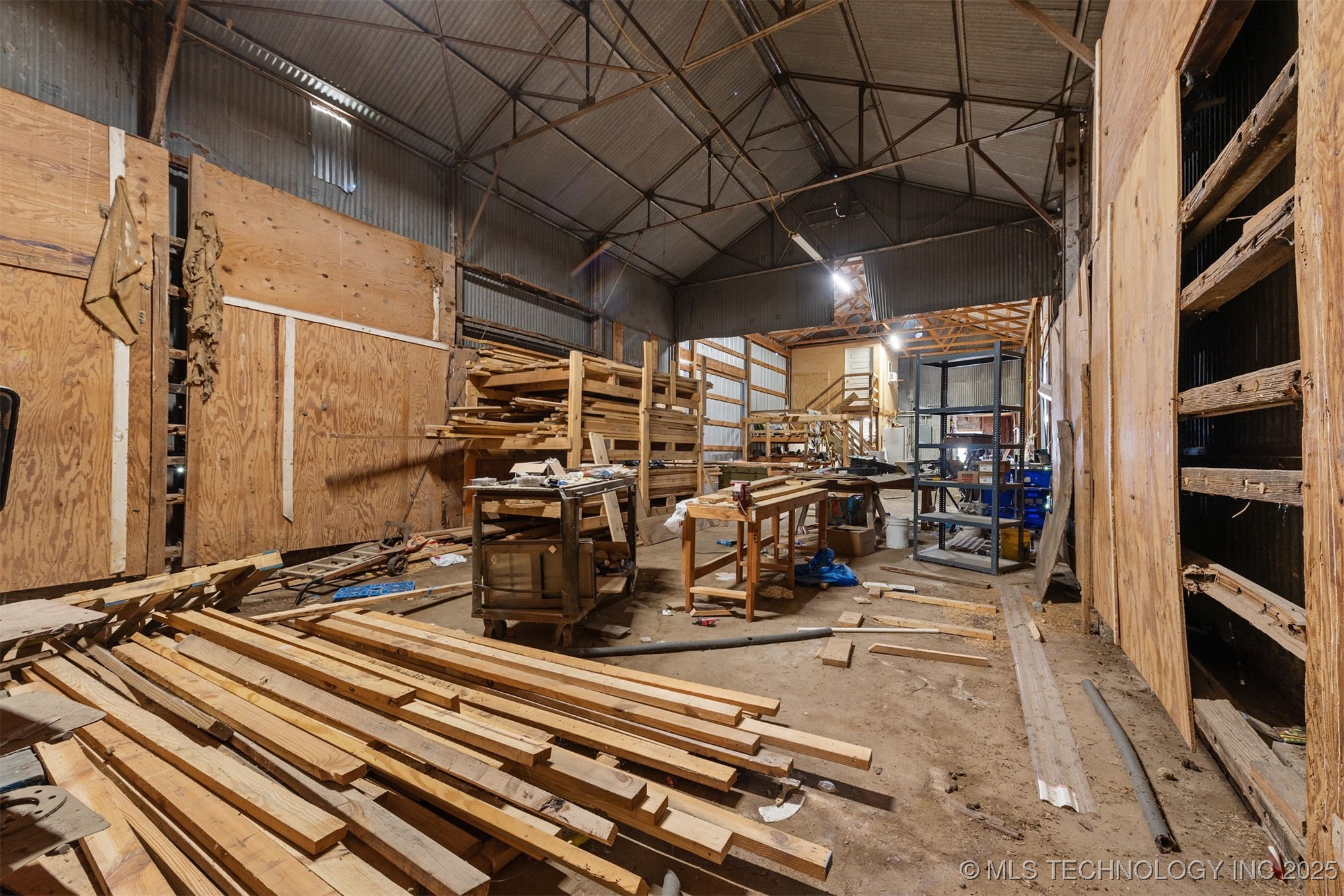 614 W Bel Aire Avenue Property Photo 13