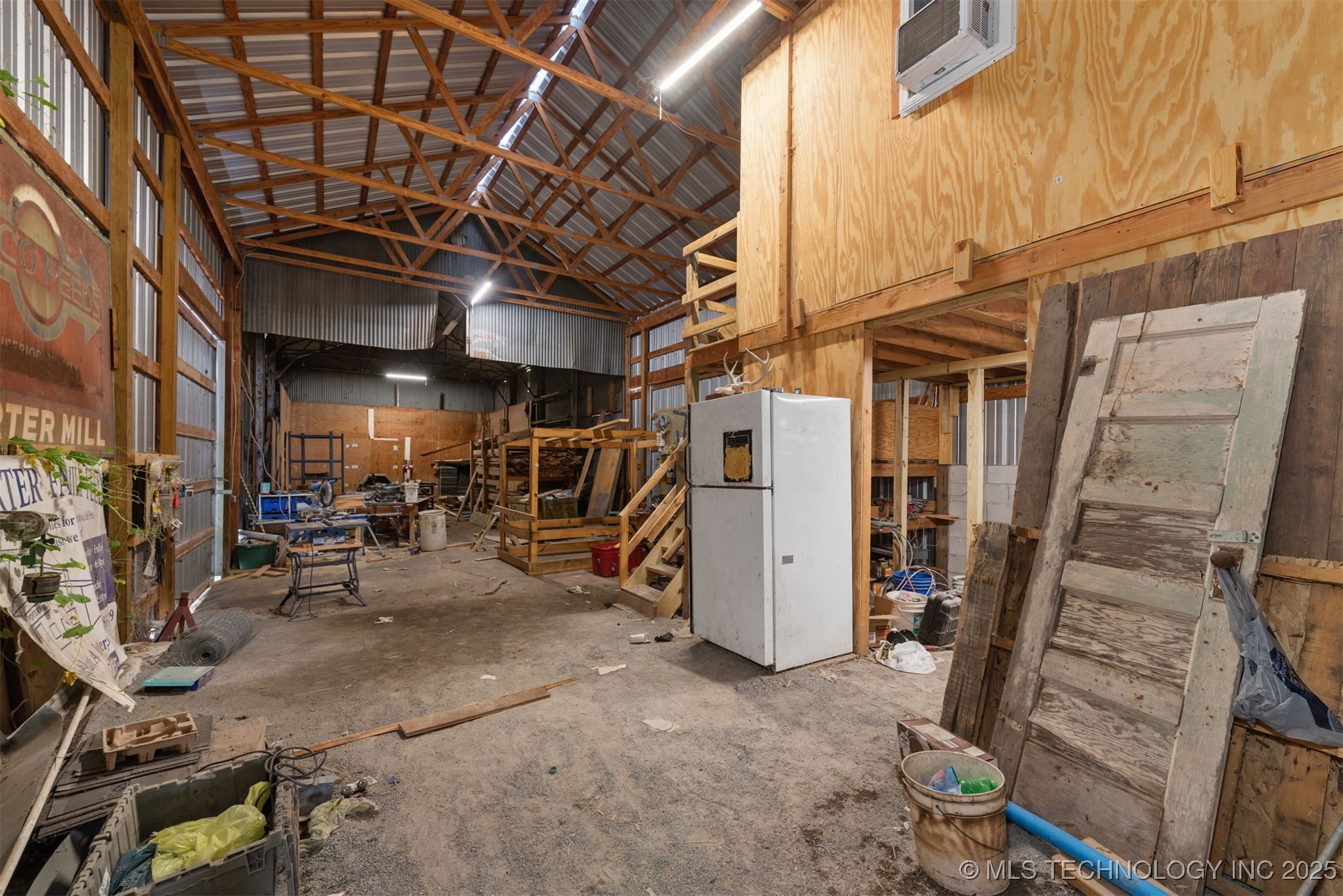 614 W Bel Aire Avenue Property Photo 14