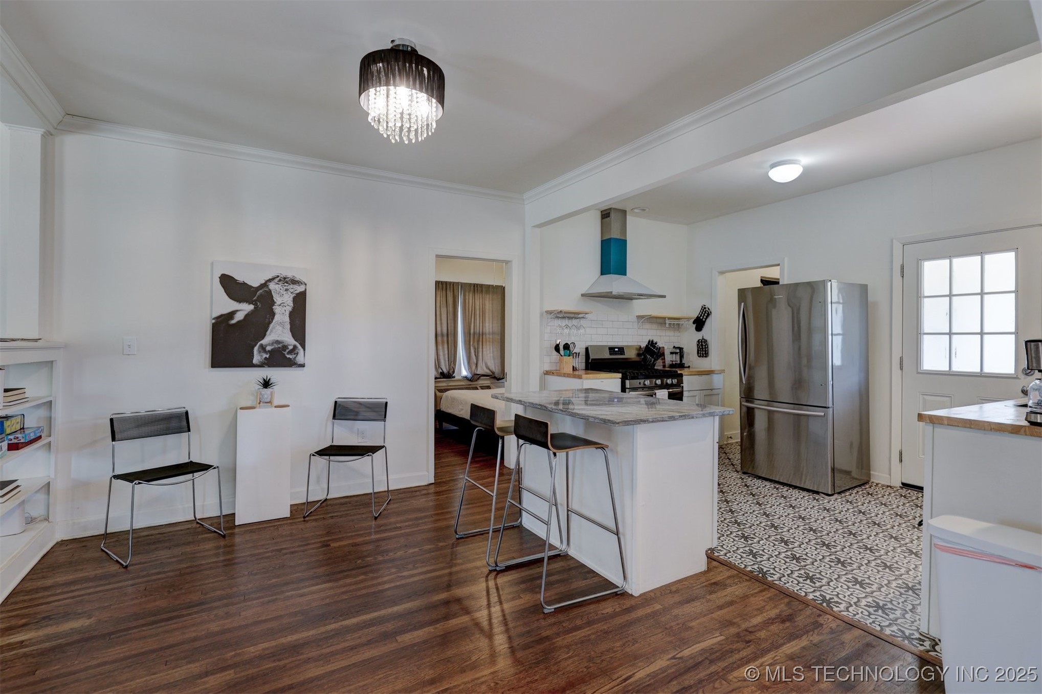 2015 W Easton Street Property Photo 12