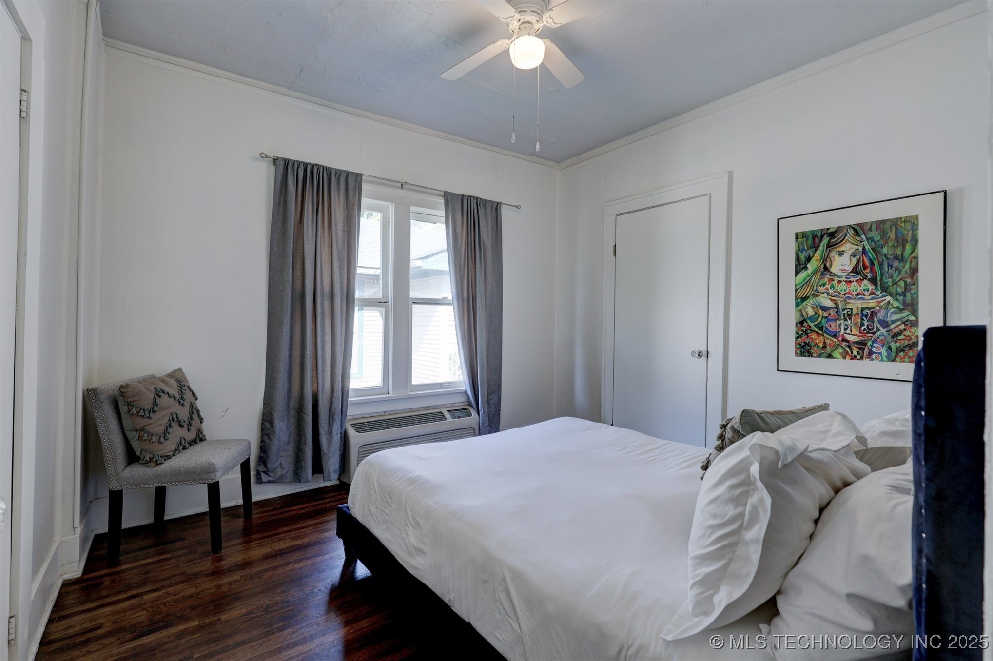 2015 W Easton Street Property Photo 32