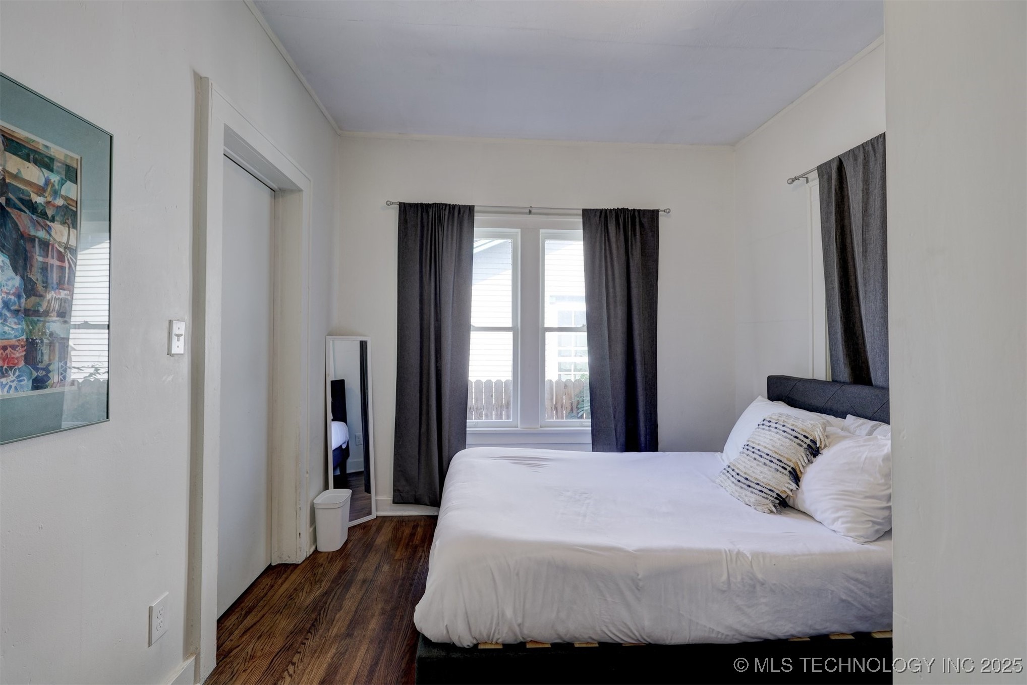 2015 W Easton Street Property Photo 35