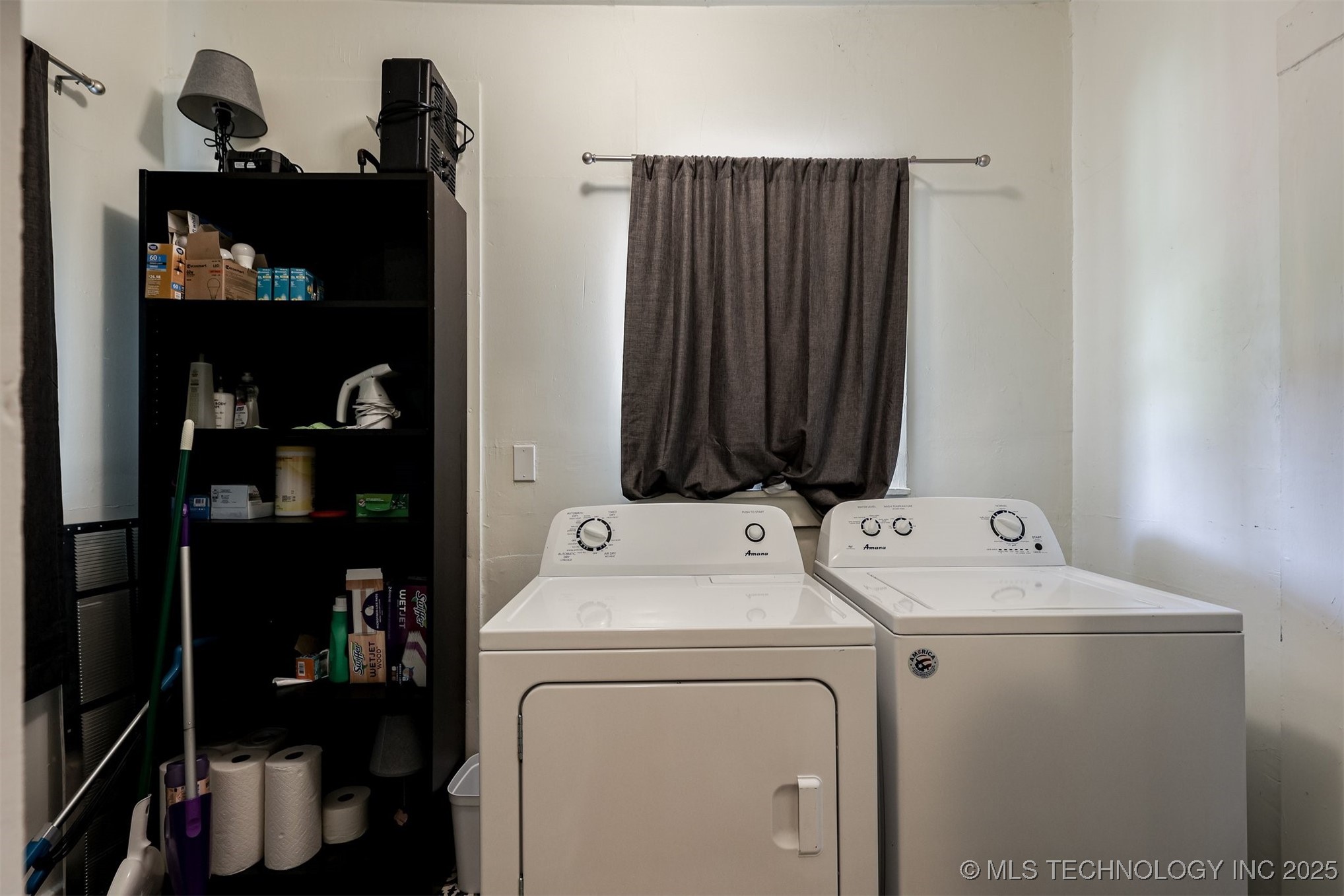 2015 W Easton Street Property Photo 41