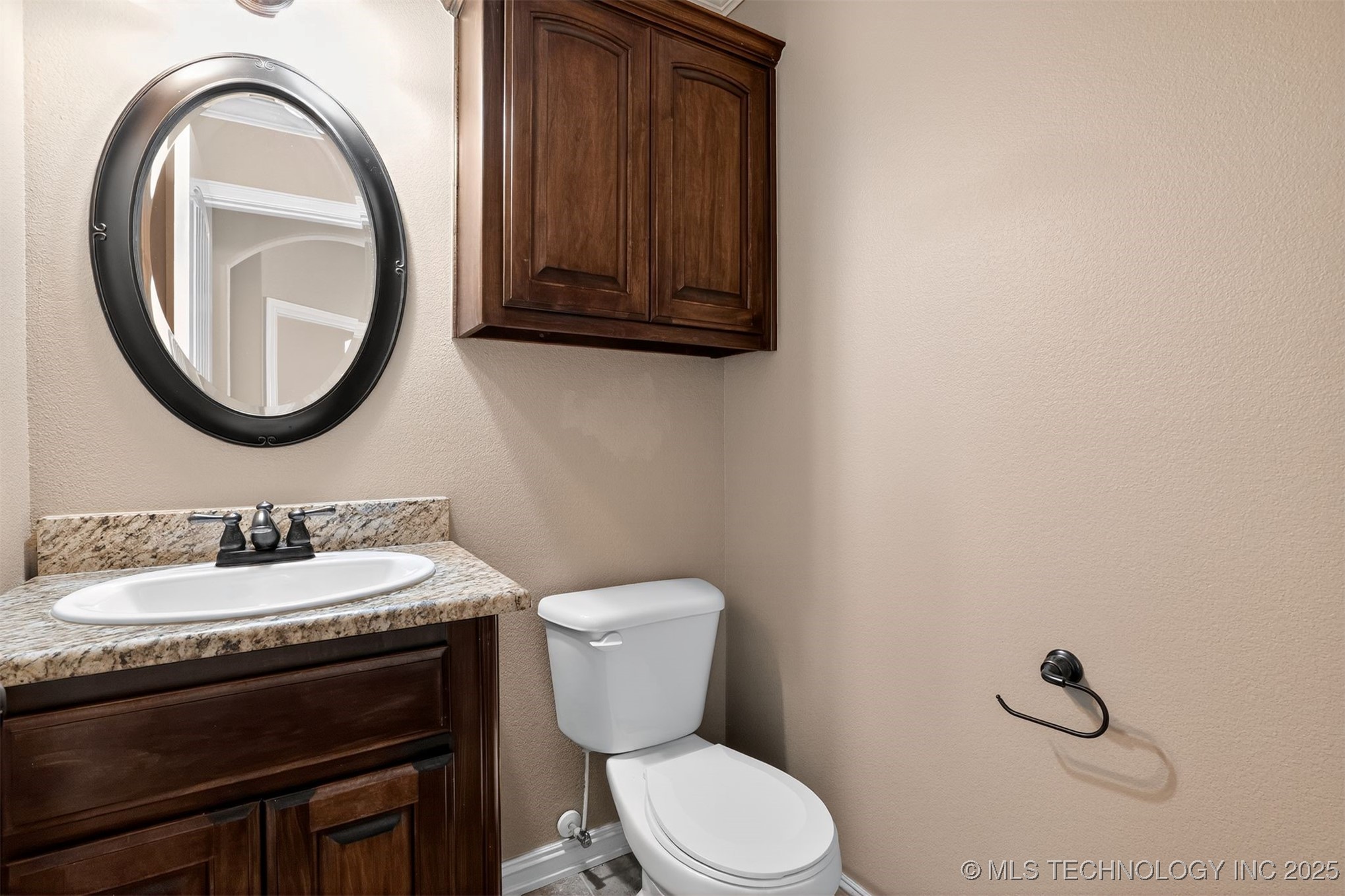 9307 N 95th Avenue E Property Photo 15