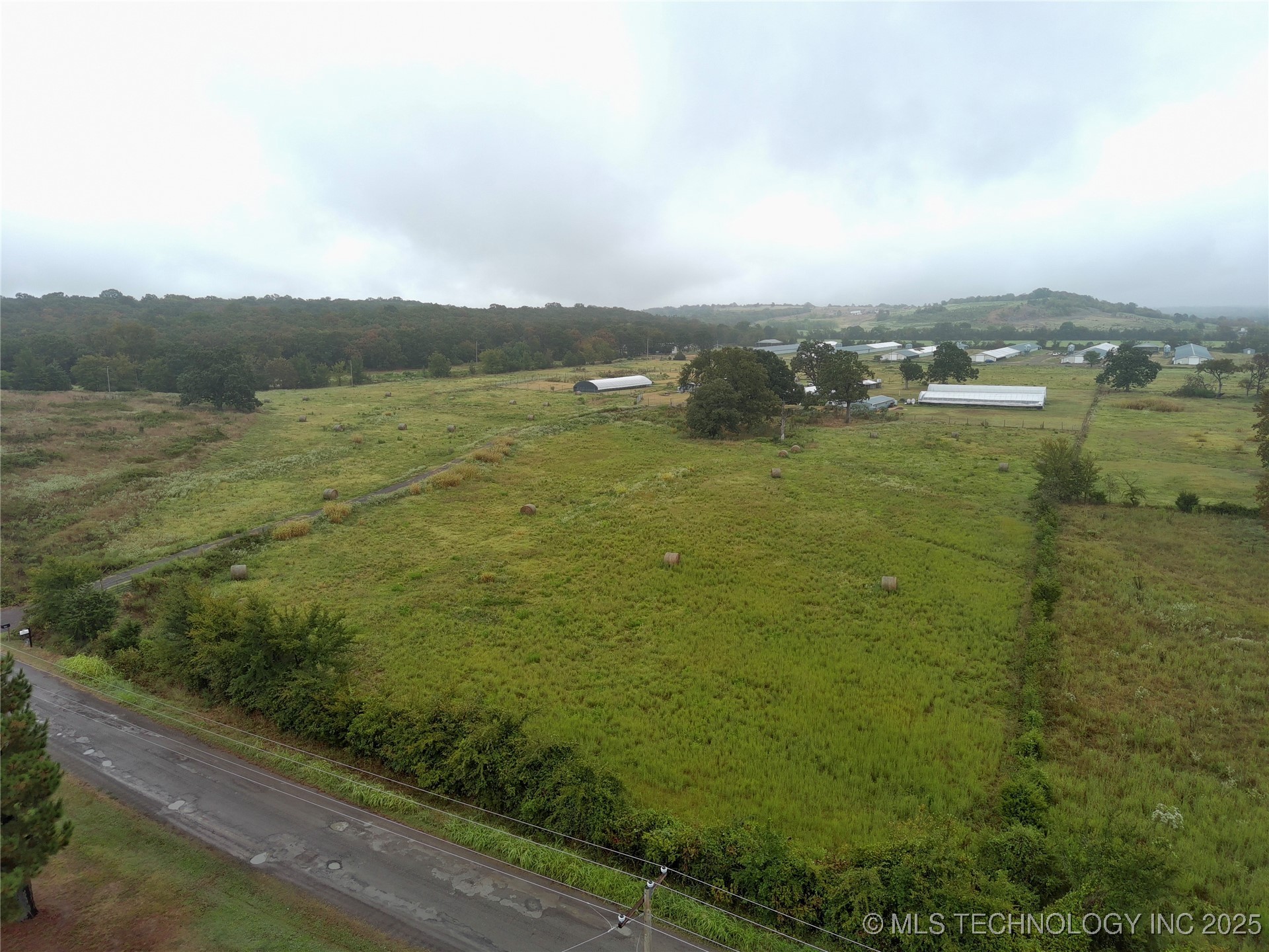 11238 Liberty Hill Road Property Photo 4