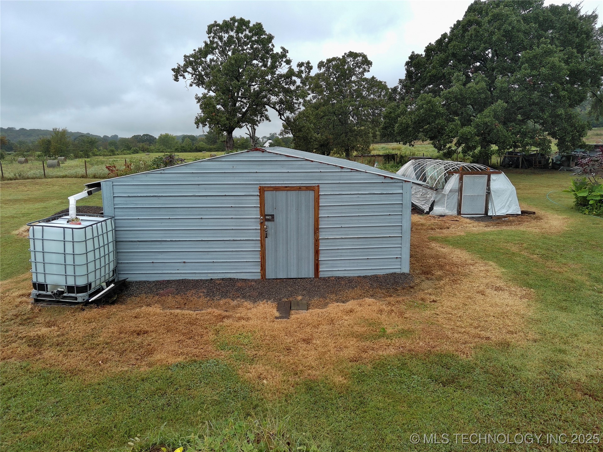 11238 Liberty Hill Road Property Photo 9