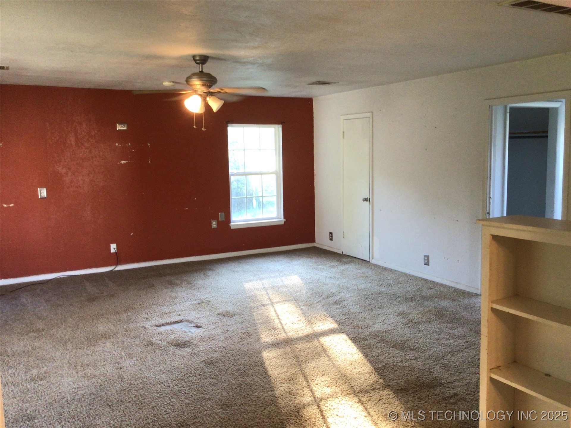 3 N Ora Street Property Photo 3