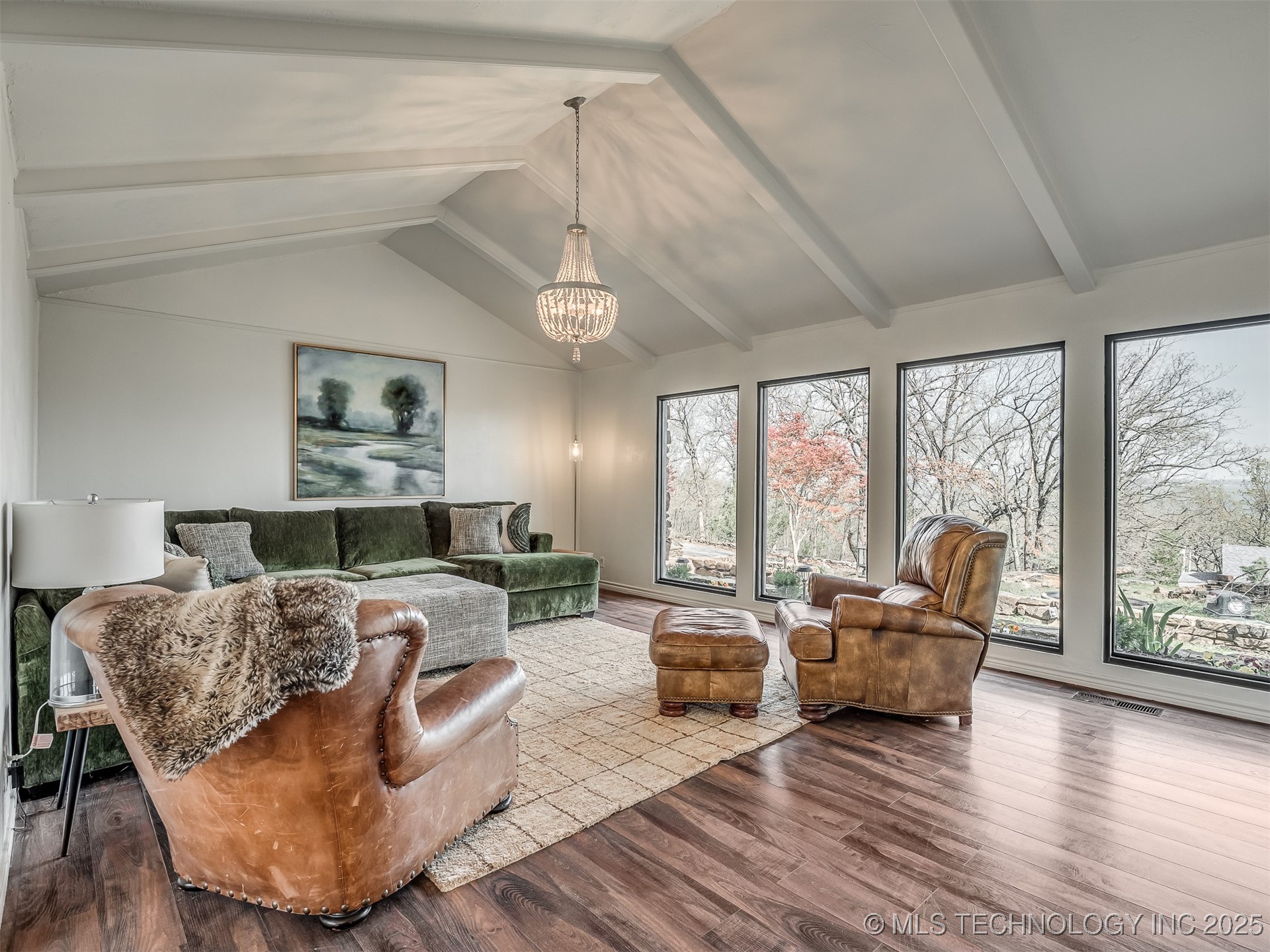 1645 Marian Lane Property Photo 7