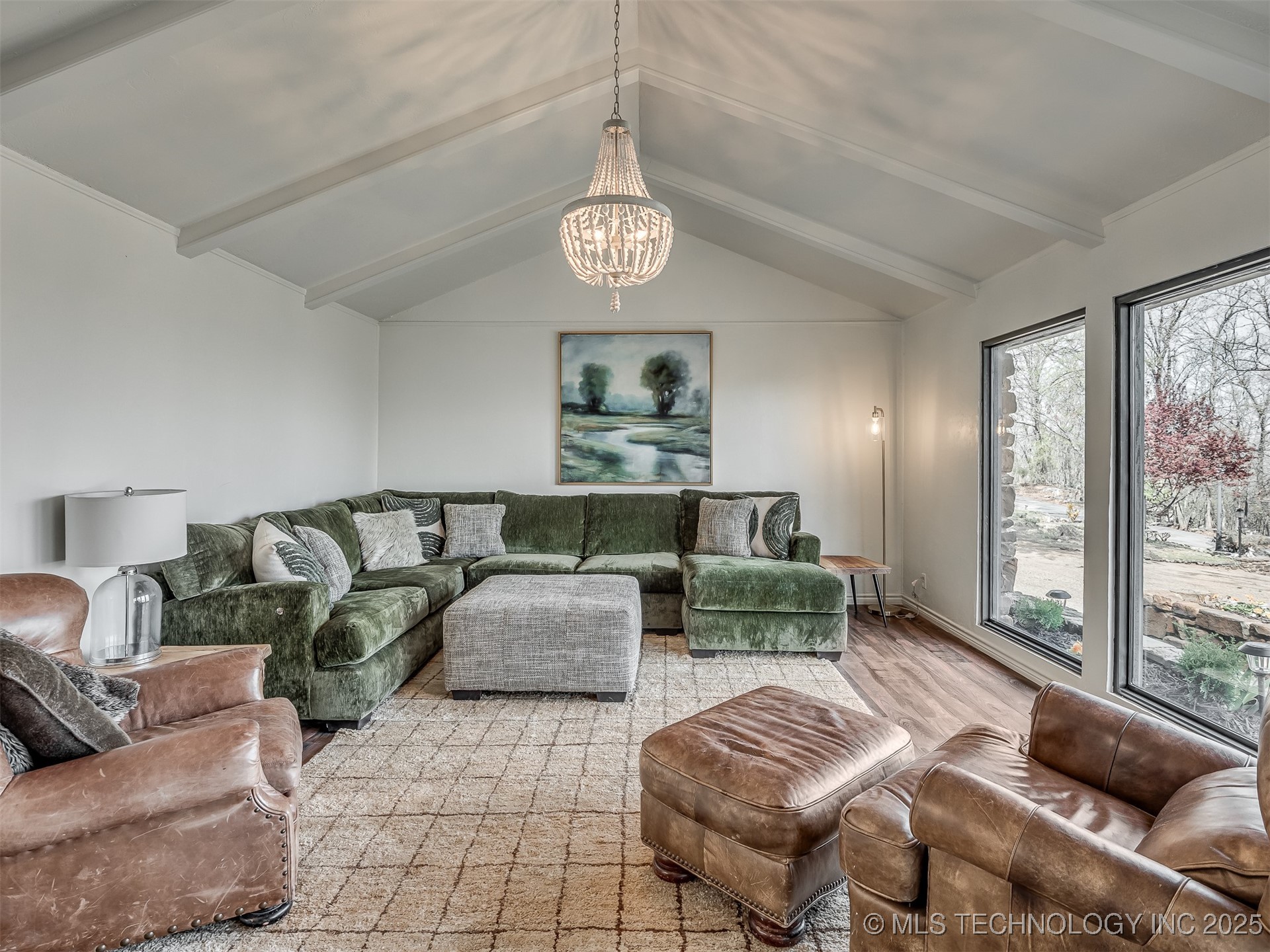 1645 Marian Lane Property Photo 9