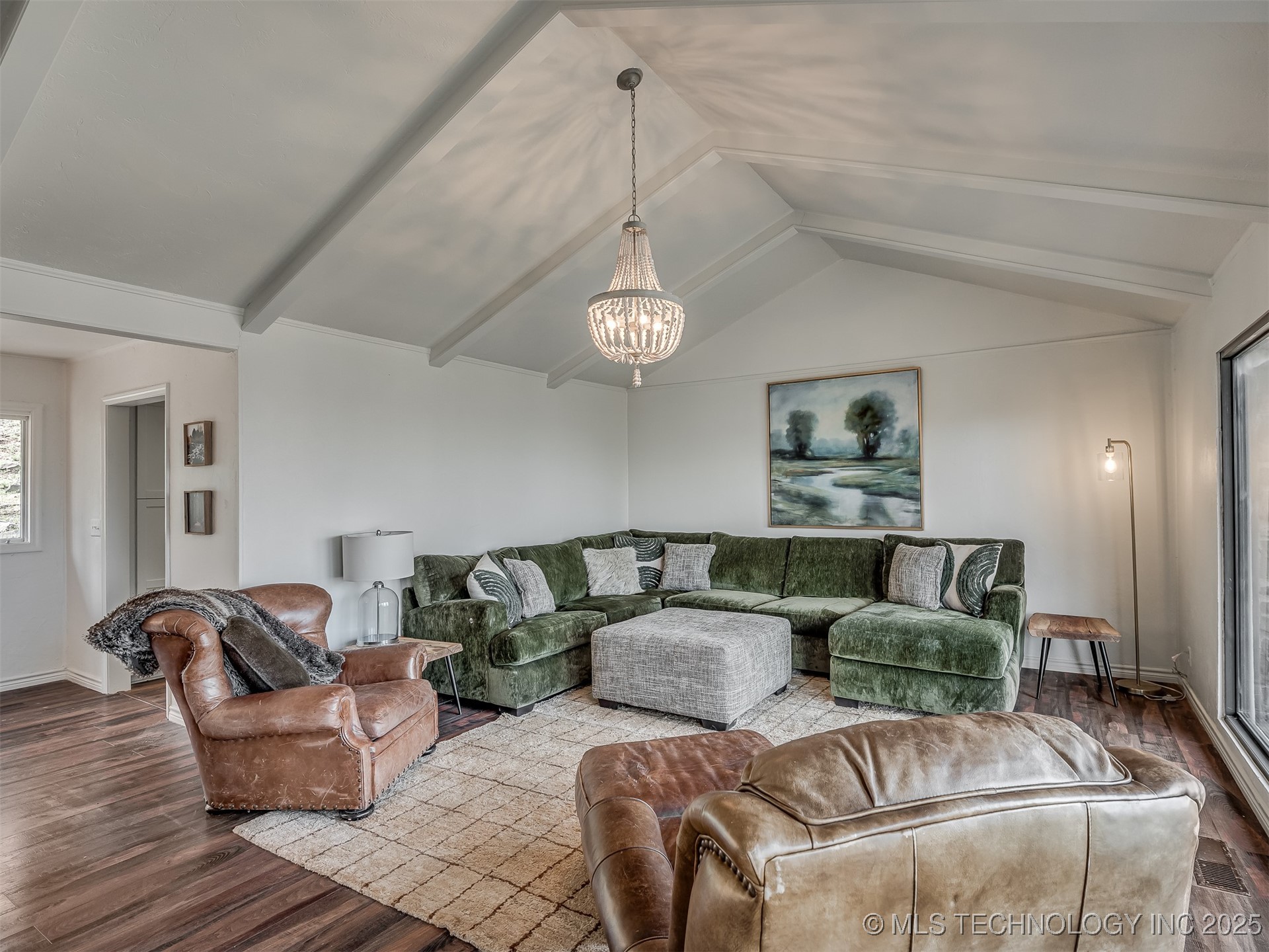 1645 Marian Lane Property Photo 10