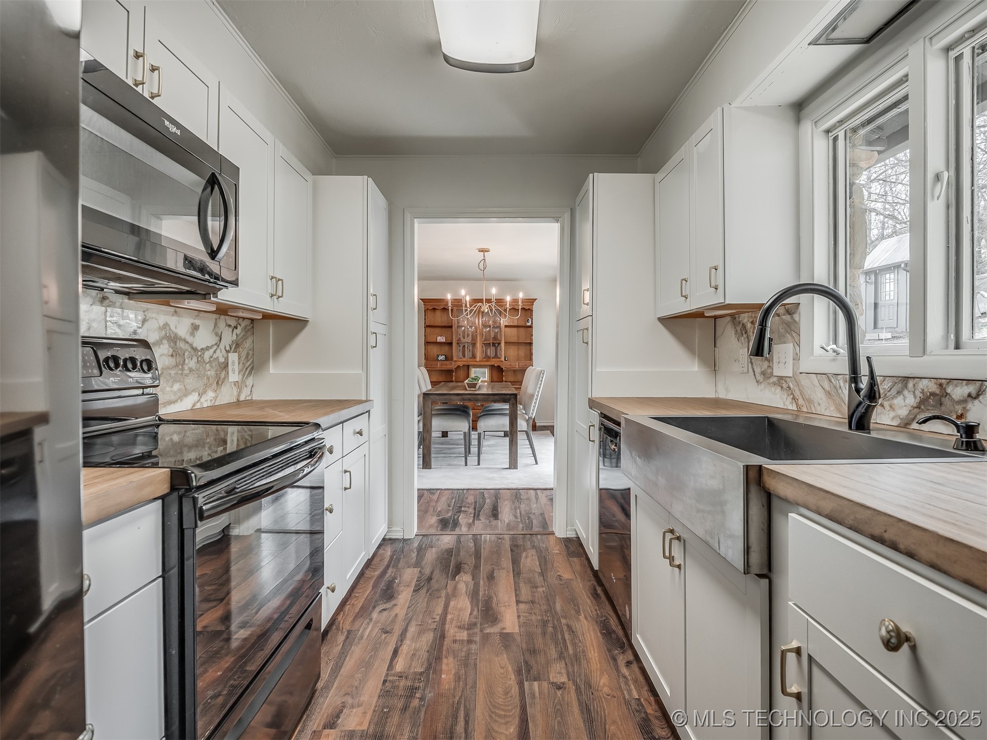 1645 Marian Lane Property Photo 20