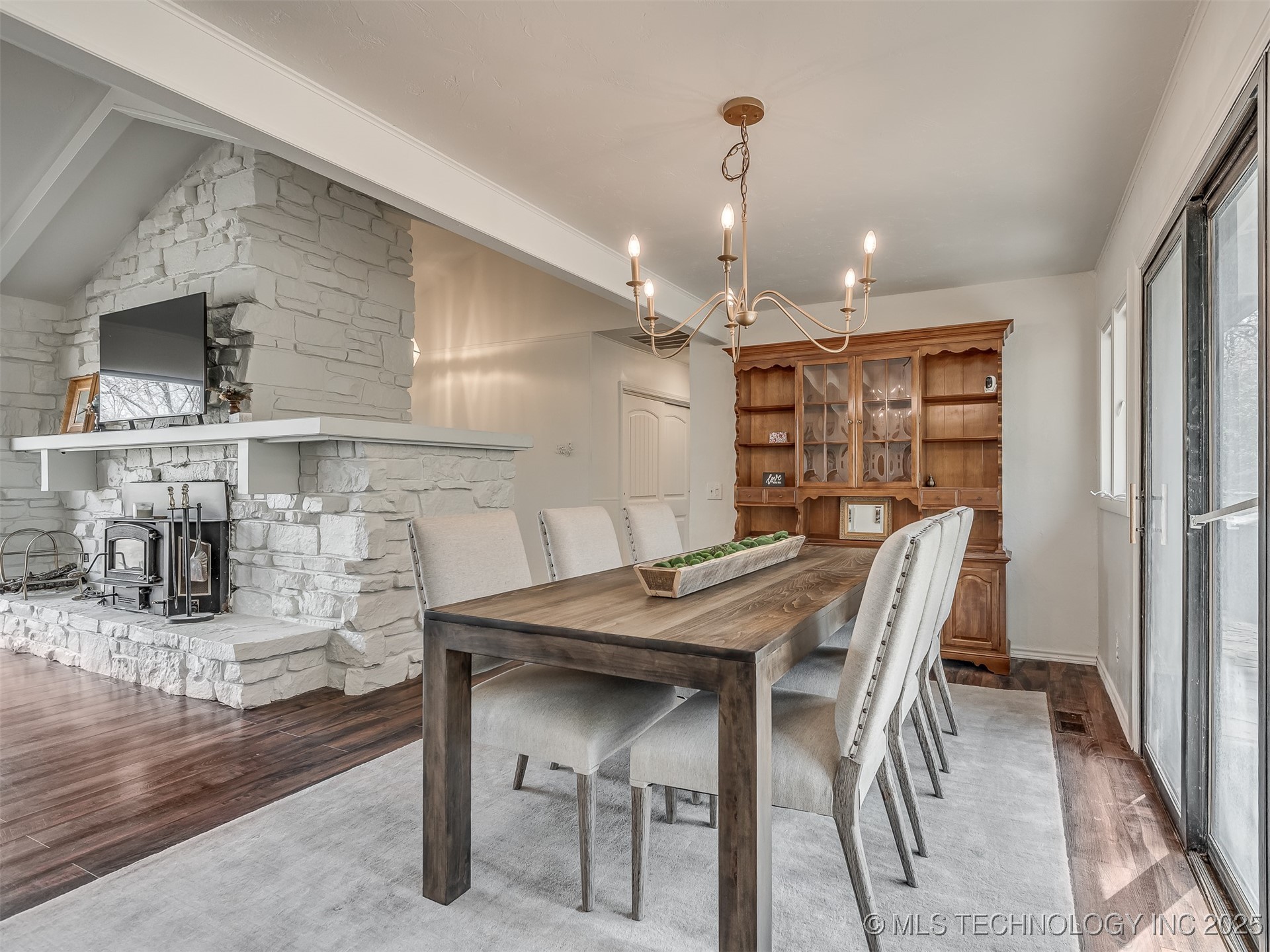 1645 Marian Lane Property Photo 23