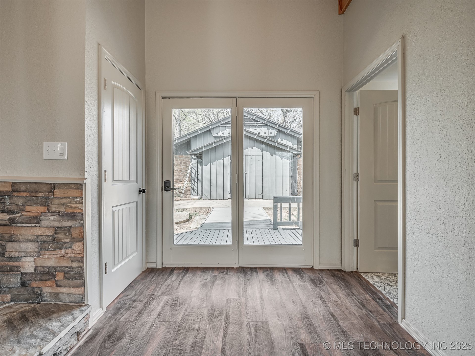 1645 Marian Lane Property Photo 56