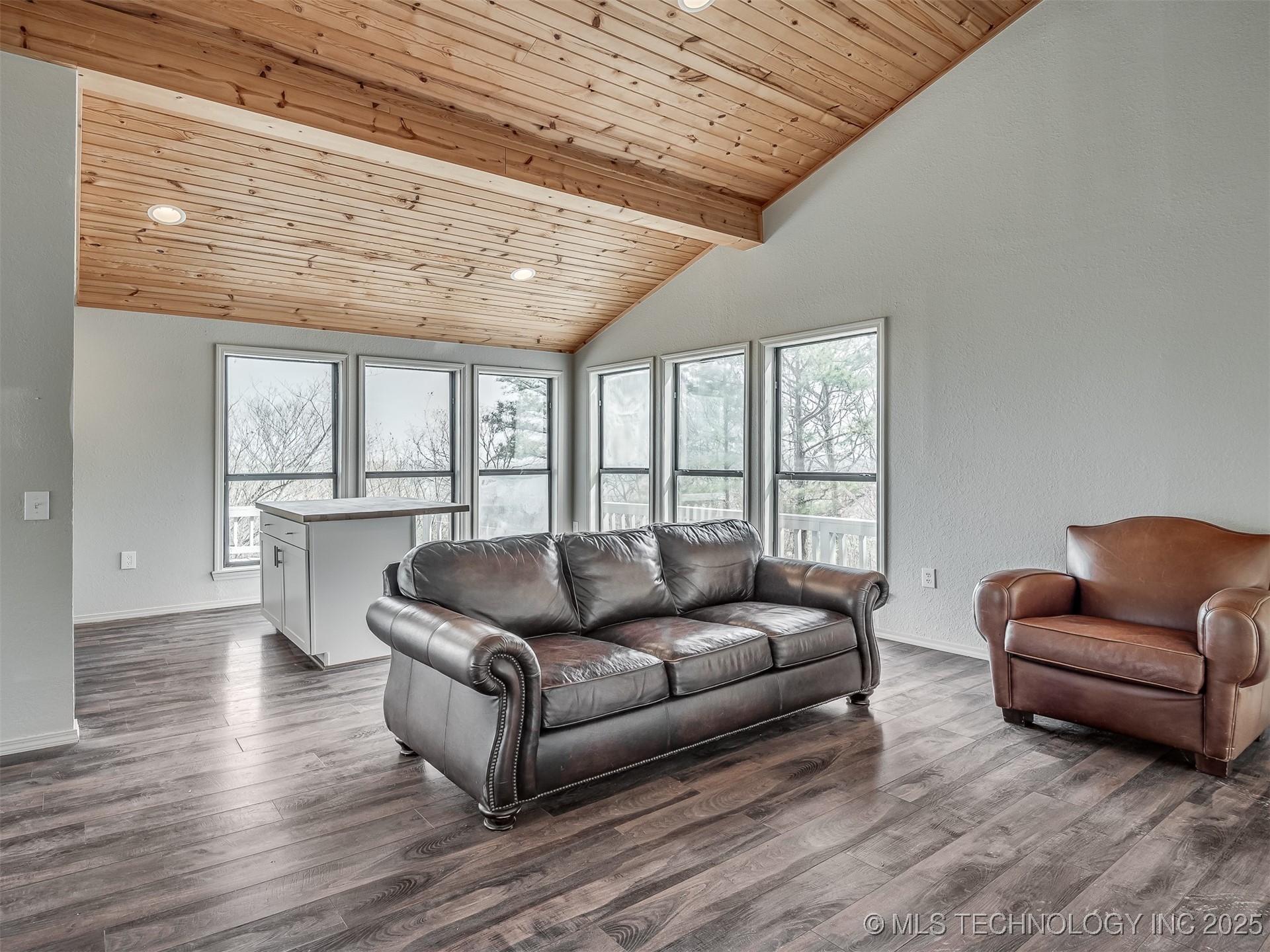 1645 Marian Lane Property Photo 60