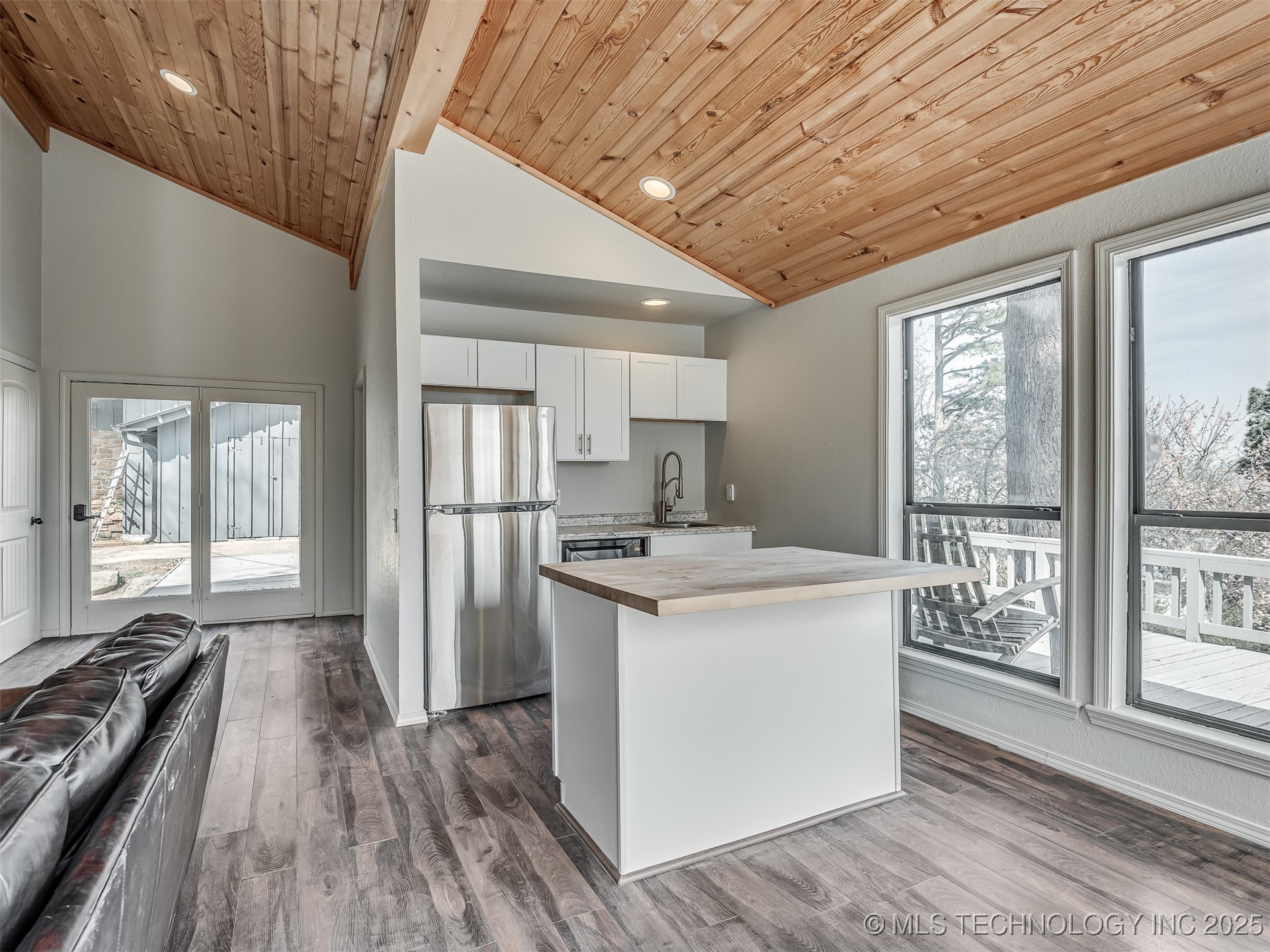 1645 Marian Lane Property Photo 62