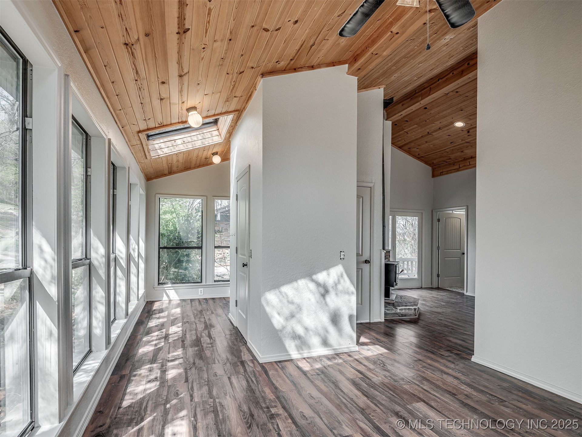 1645 Marian Lane Property Photo 68