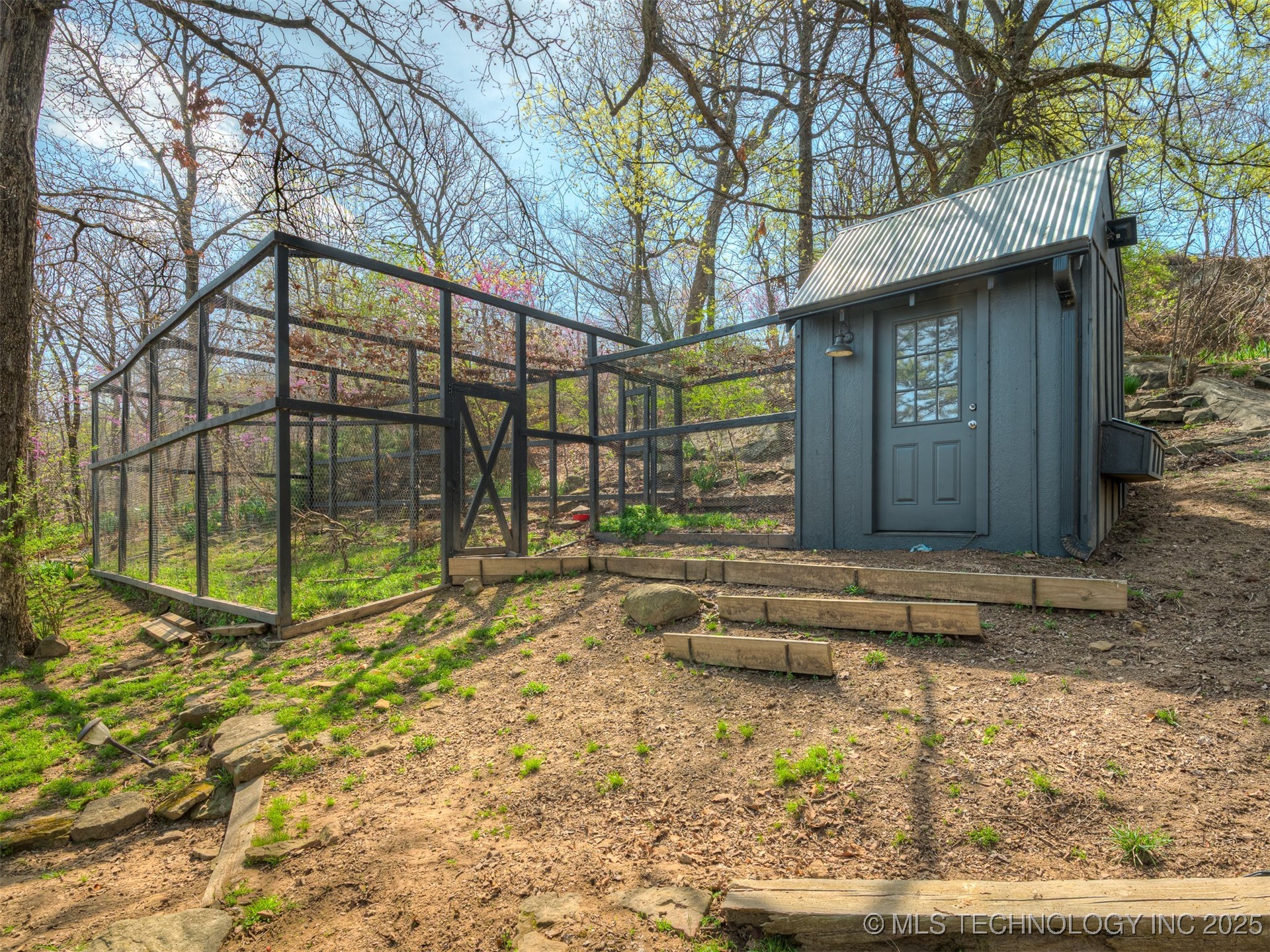 1645 Marian Lane Property Photo 73