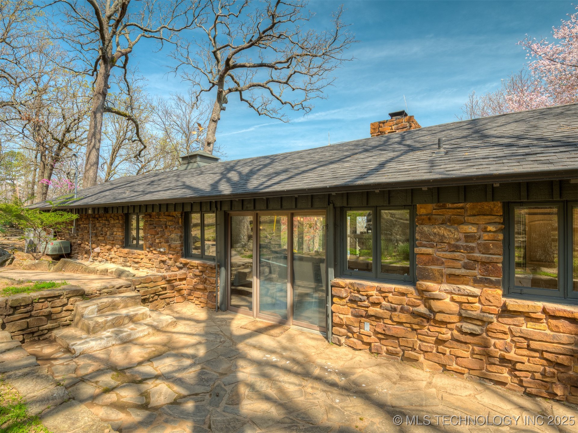 1645 Marian Lane Property Photo 75