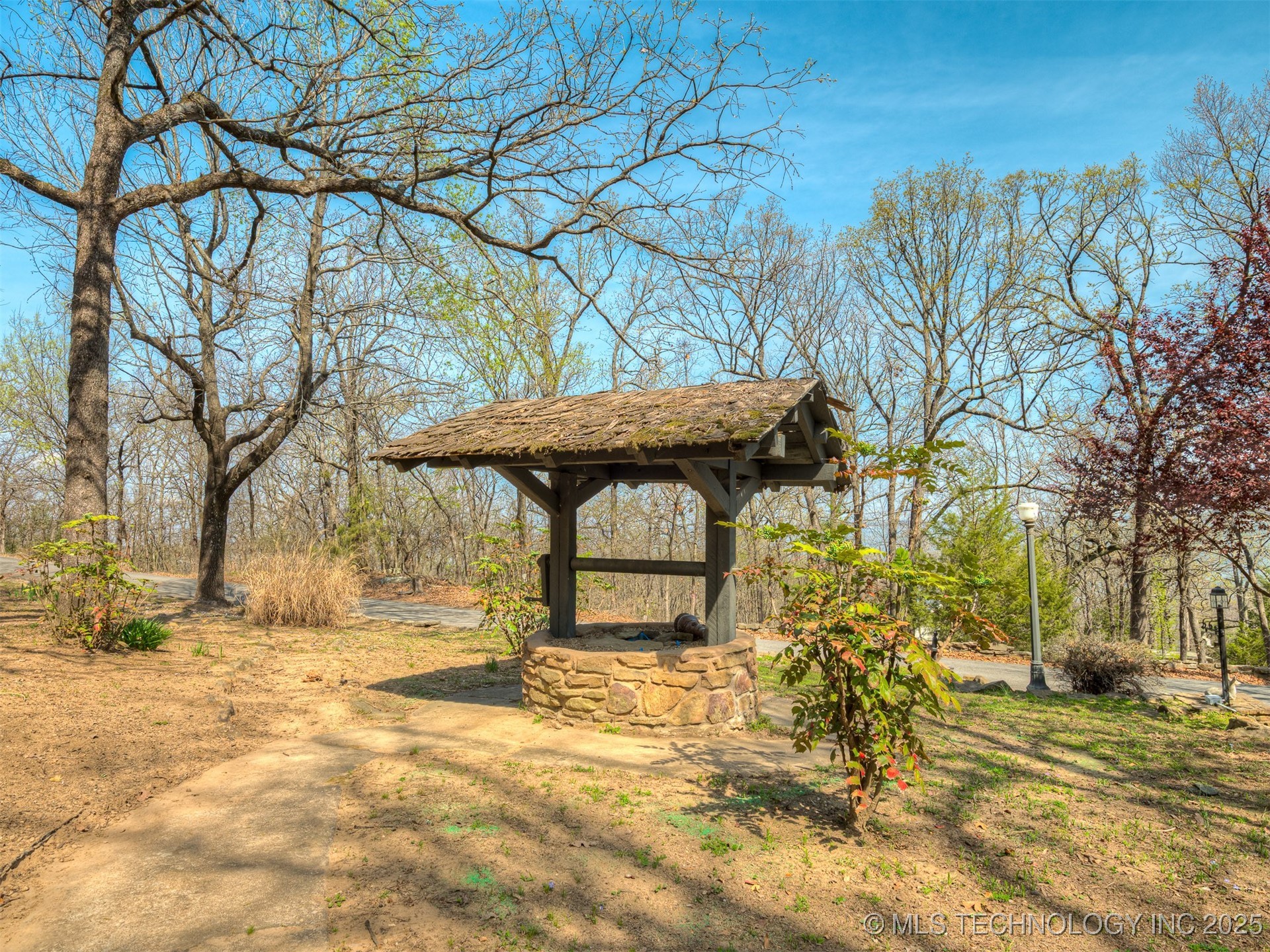 1645 Marian Lane Property Photo 79