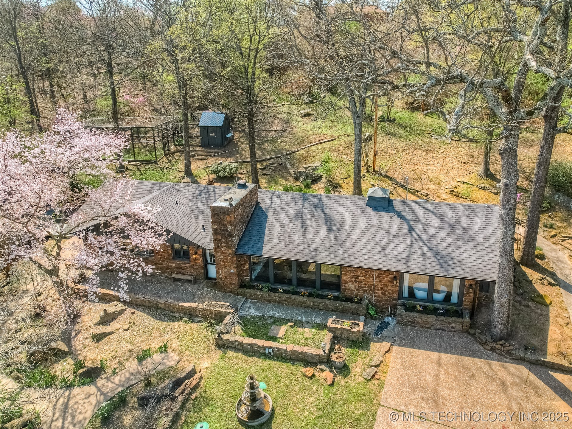 1645 Marian Lane Property Photo 81