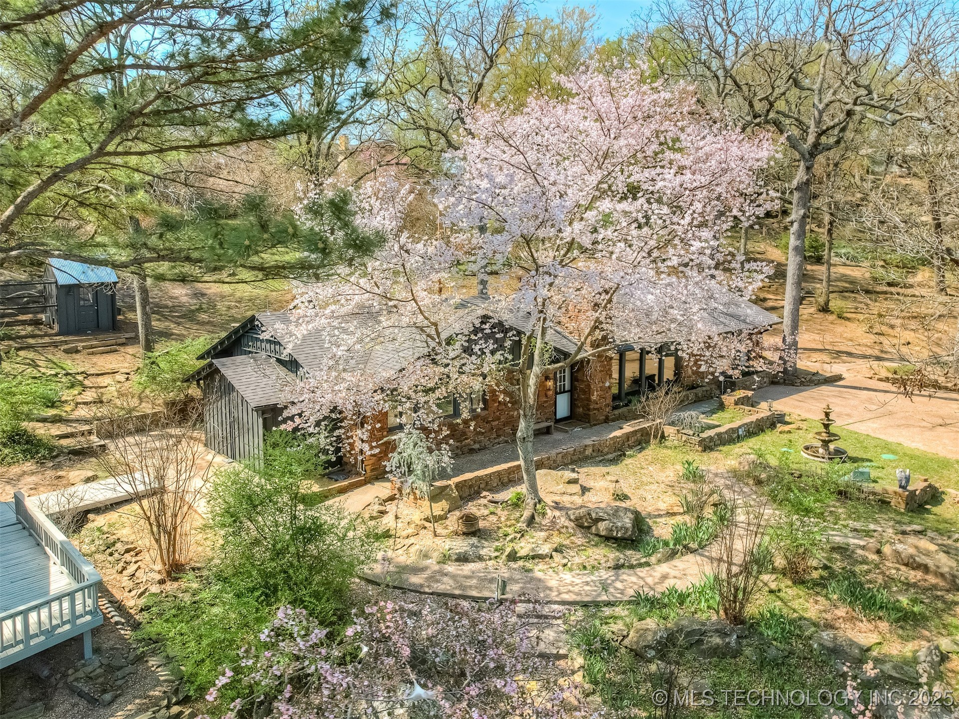 1645 Marian Lane Property Photo 84