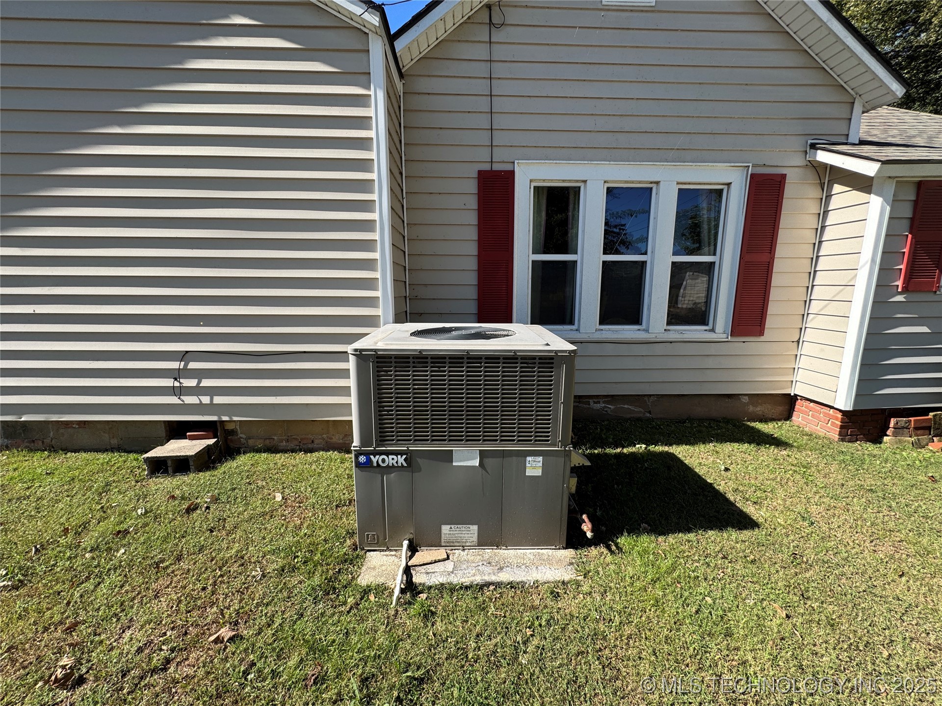 505 W Pawnee Street Property Photo 4