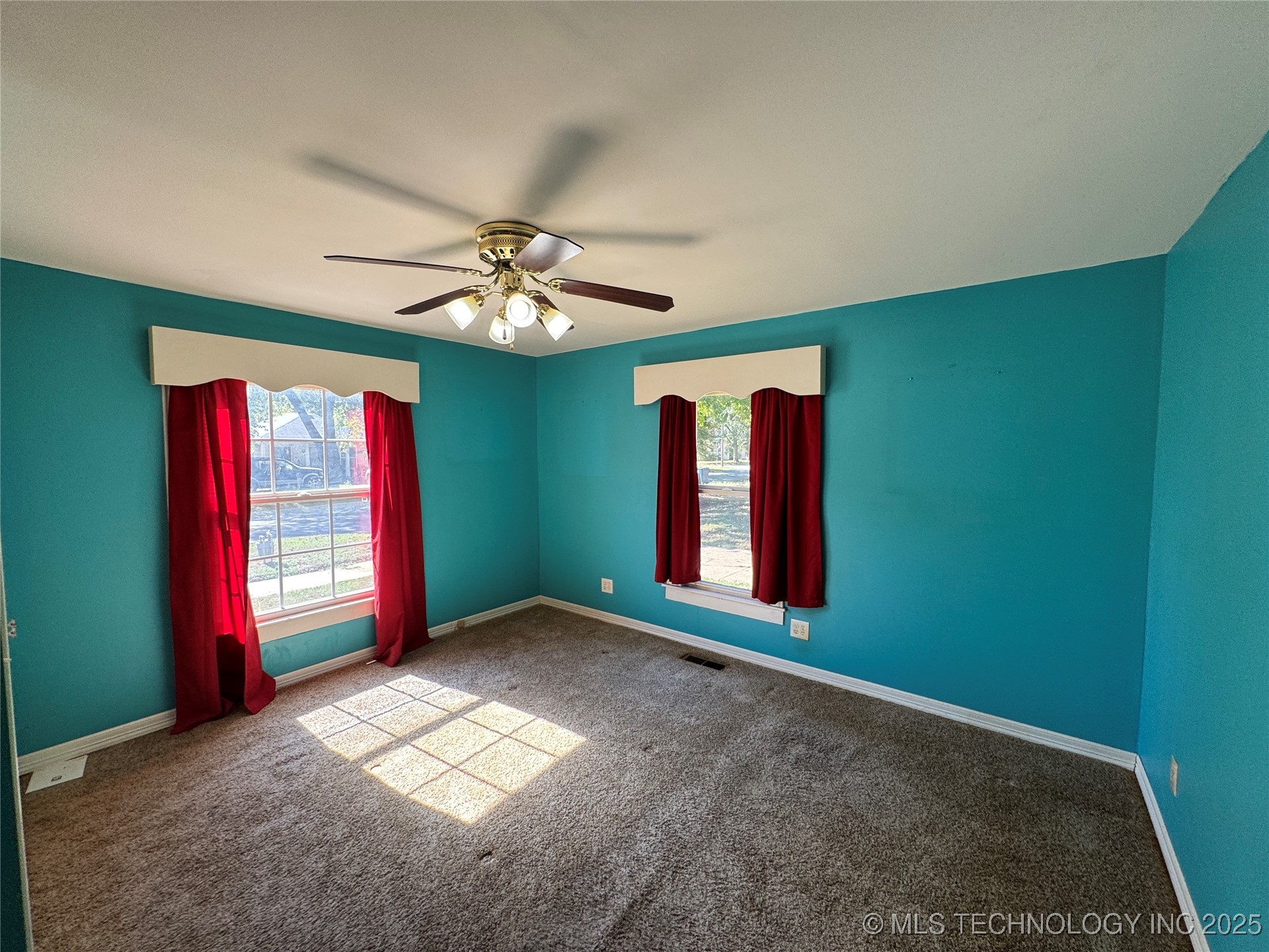 505 W Pawnee Street Property Photo 24