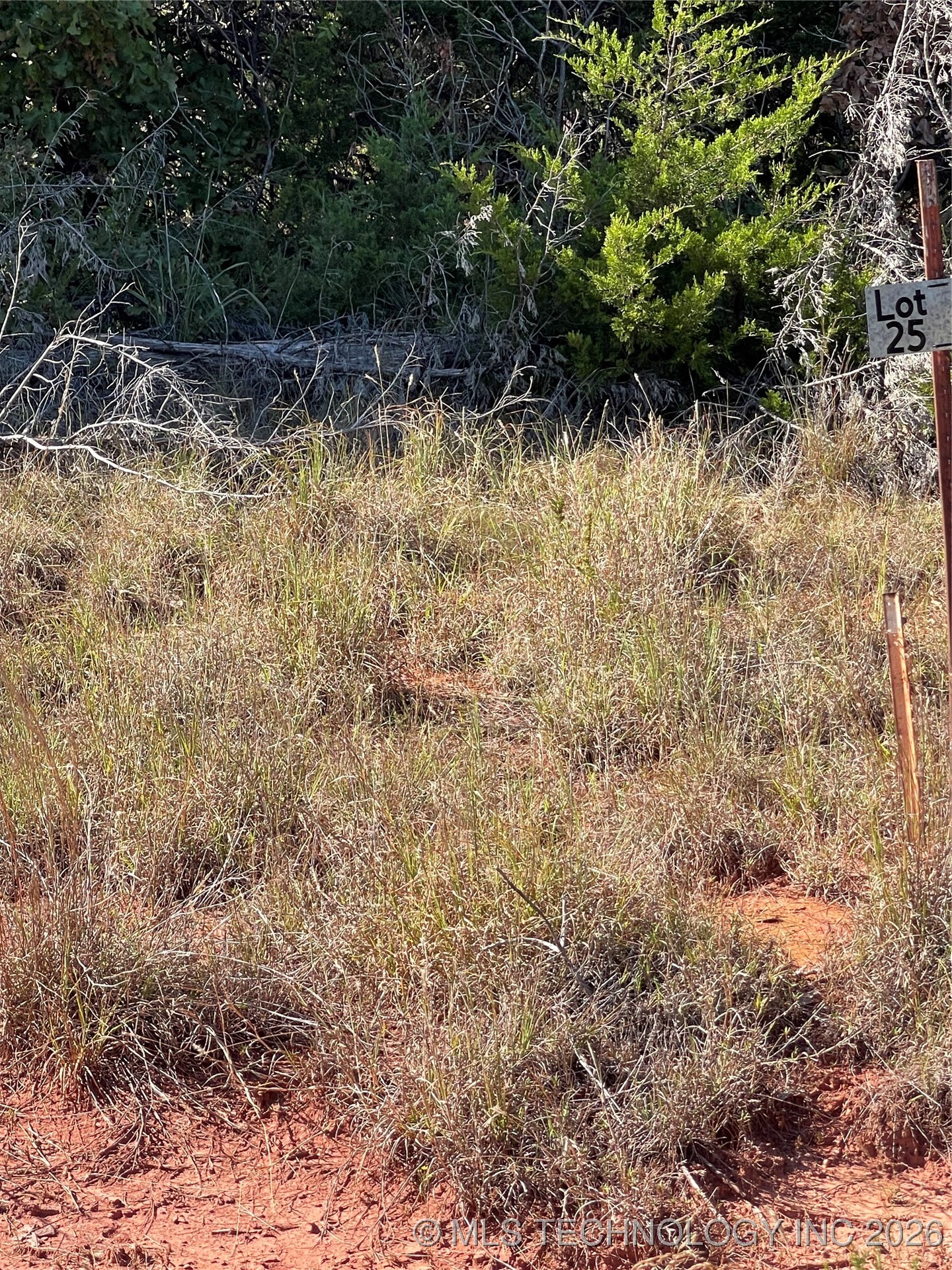 8016 W Jade Property Photo 4