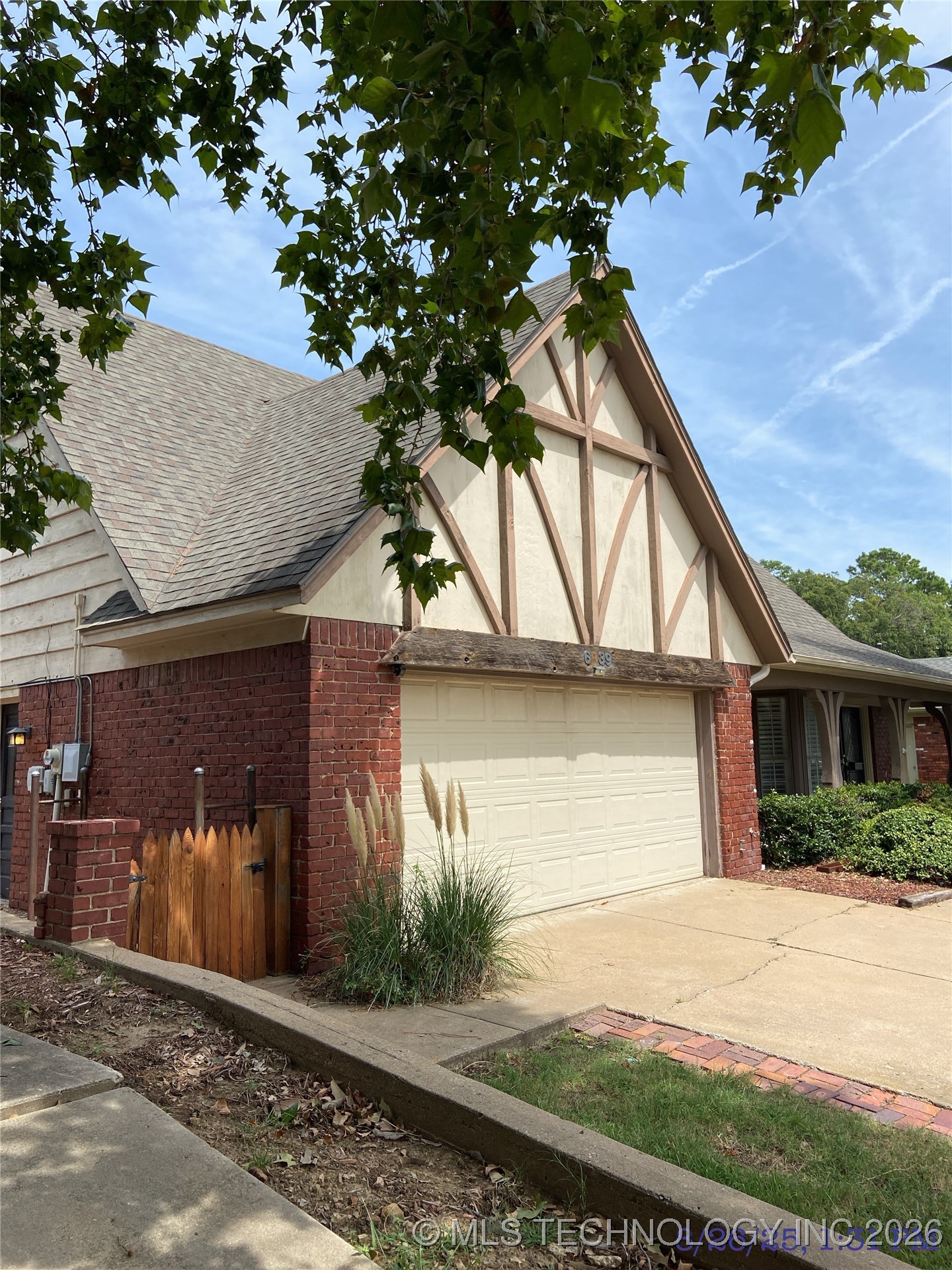 6839 E 52nd Street Property Photo 11