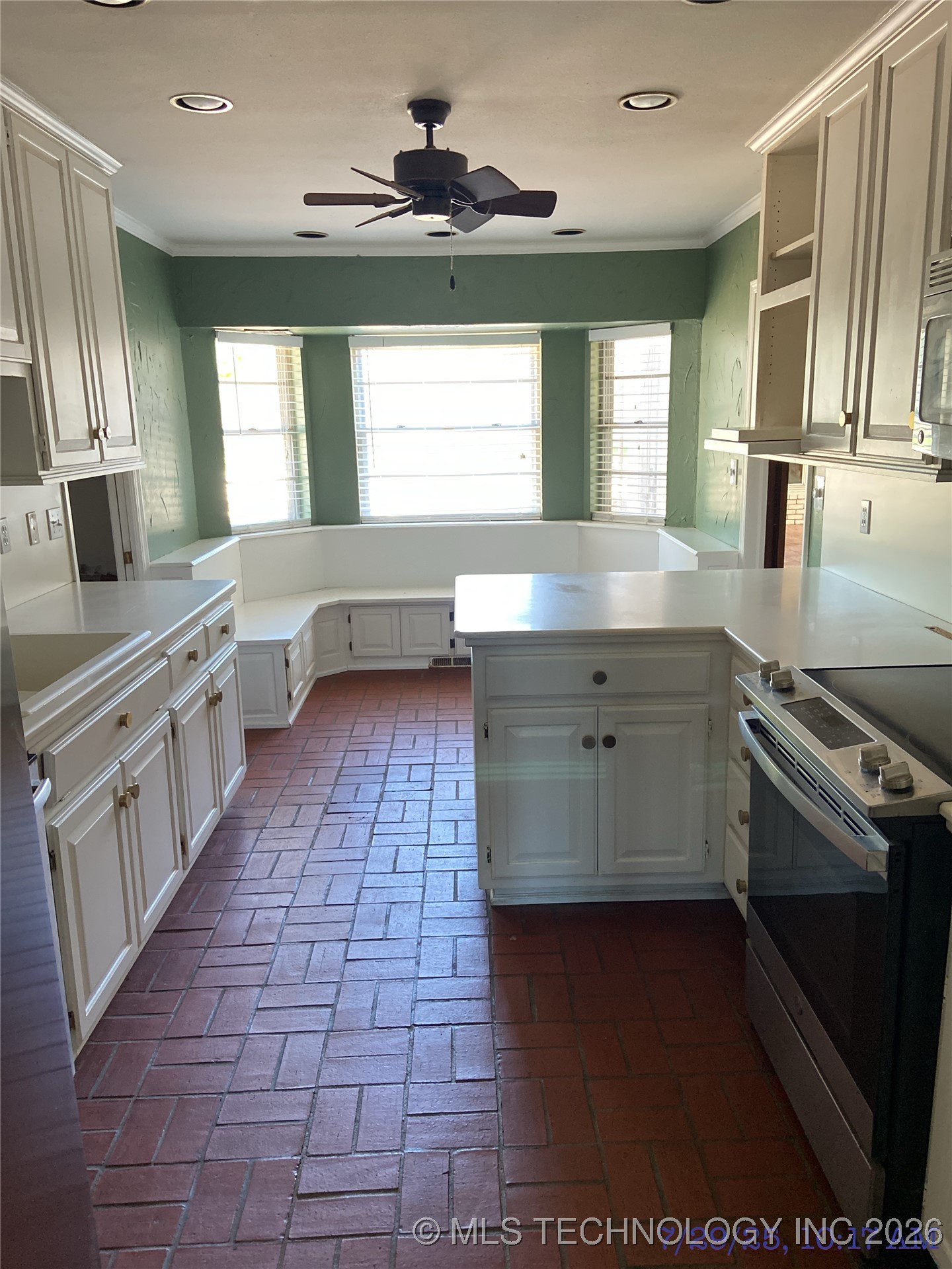 6839 E 52nd Street Property Photo 16