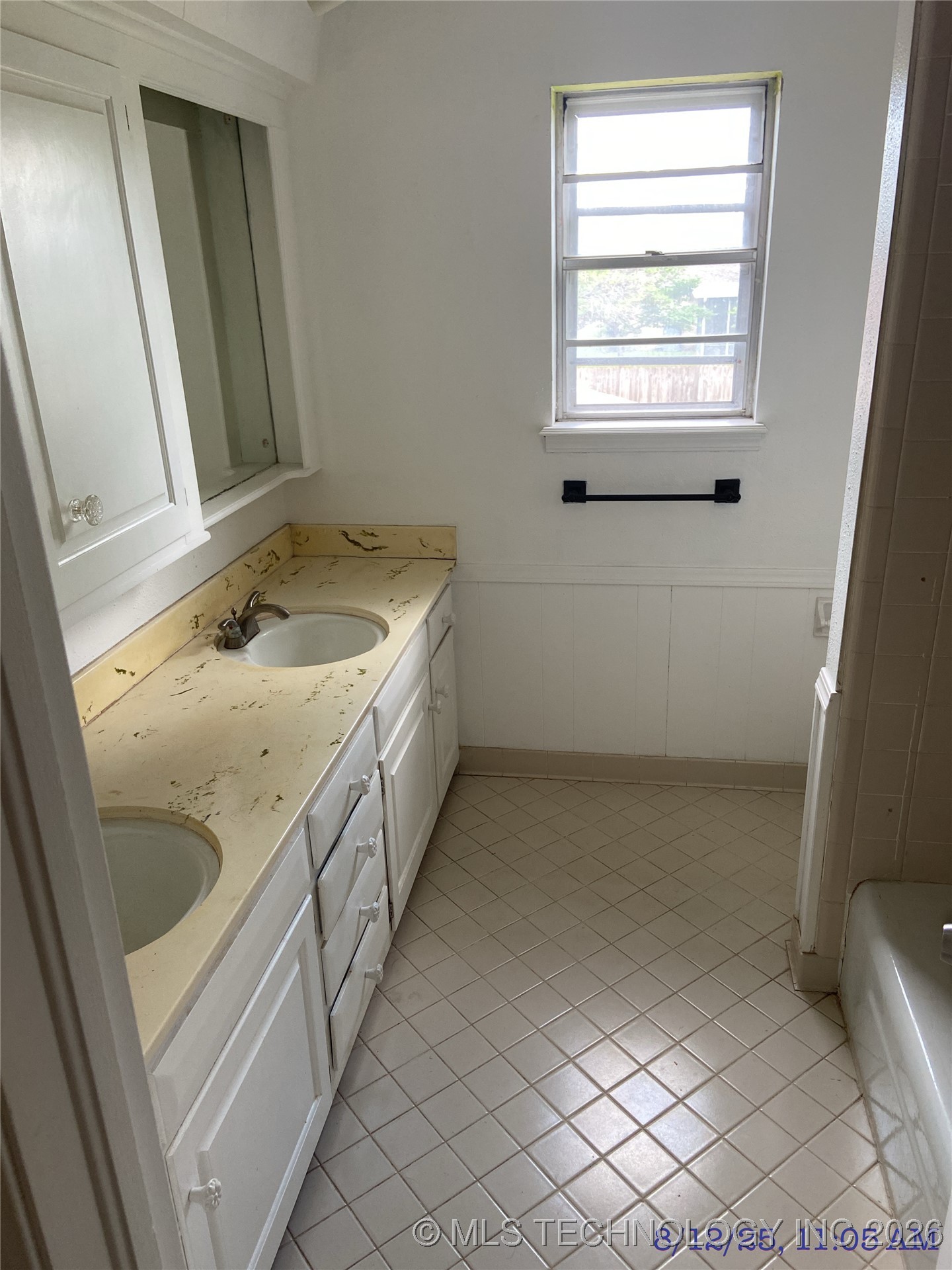 6839 E 52nd Street Property Photo 18