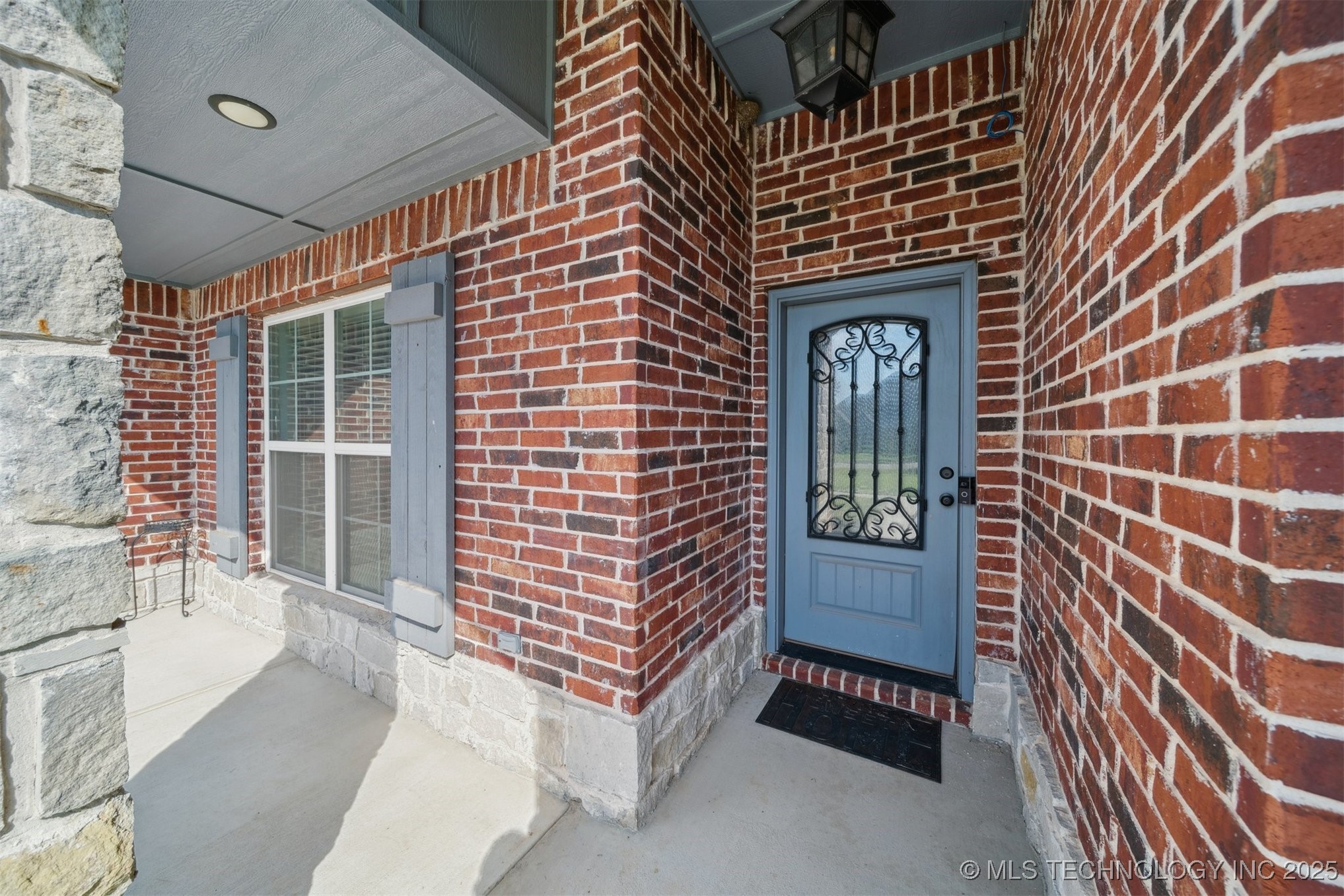 5163 E Hickory Hollow Drive Property Photo 5