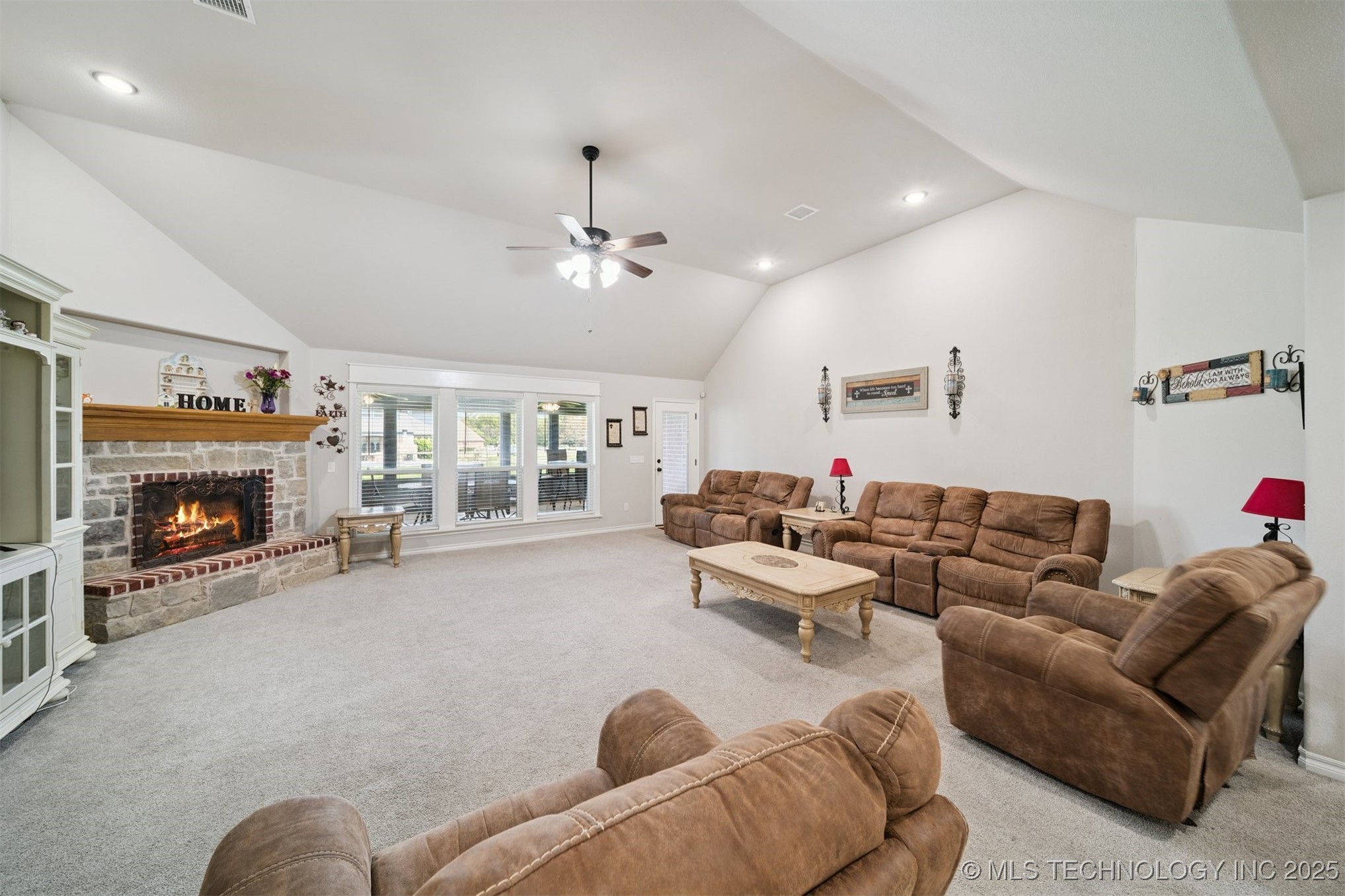 5163 E Hickory Hollow Drive Property Photo 12