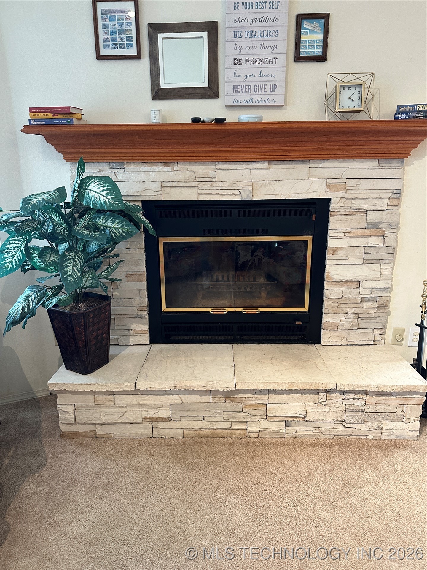 32340 S Skyline Drive Property Photo 6