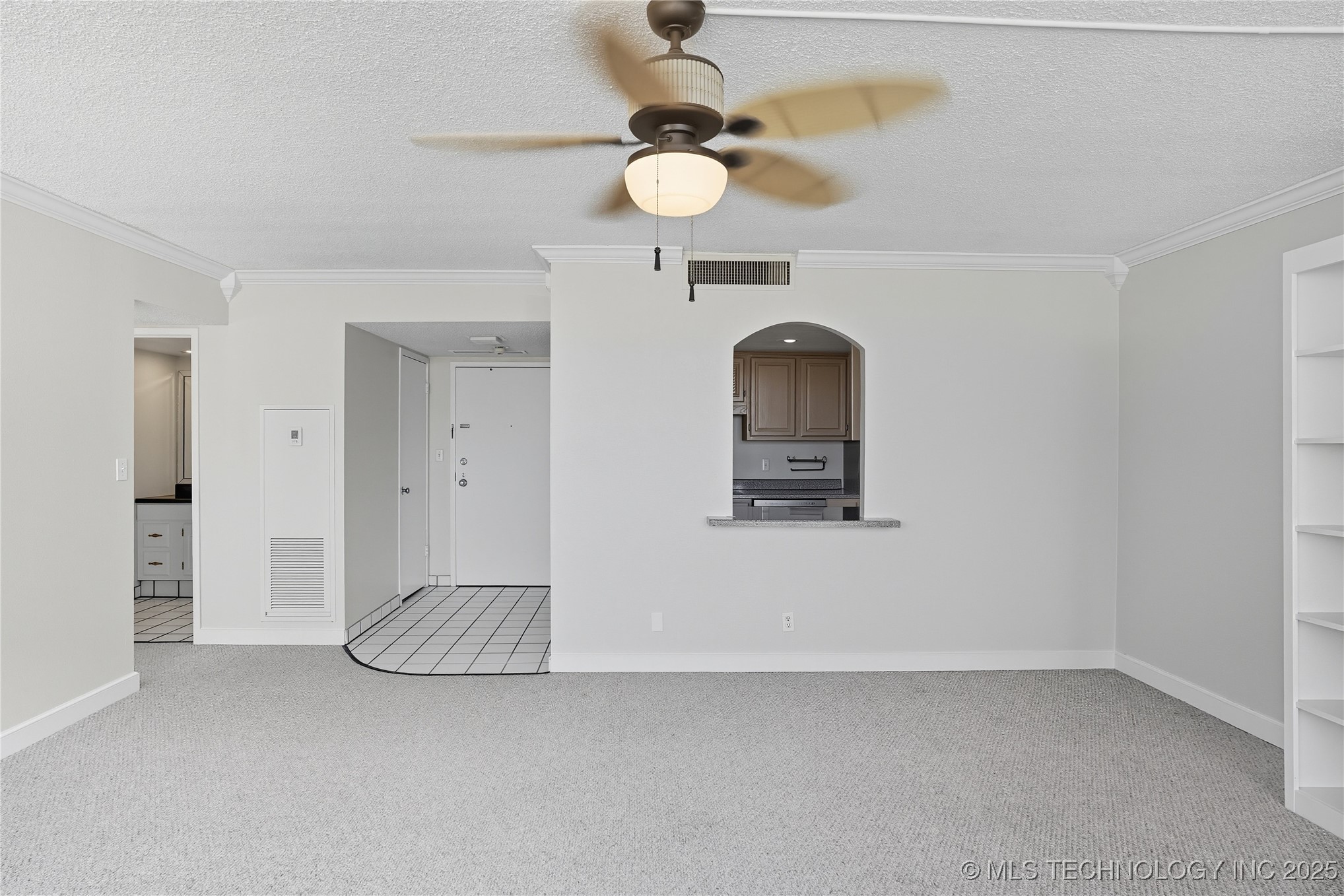 410 W 7th Street 2026 Property Photo 15