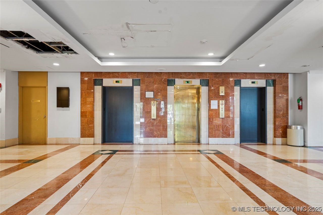 410 W 7th Street 2026 Property Photo 34