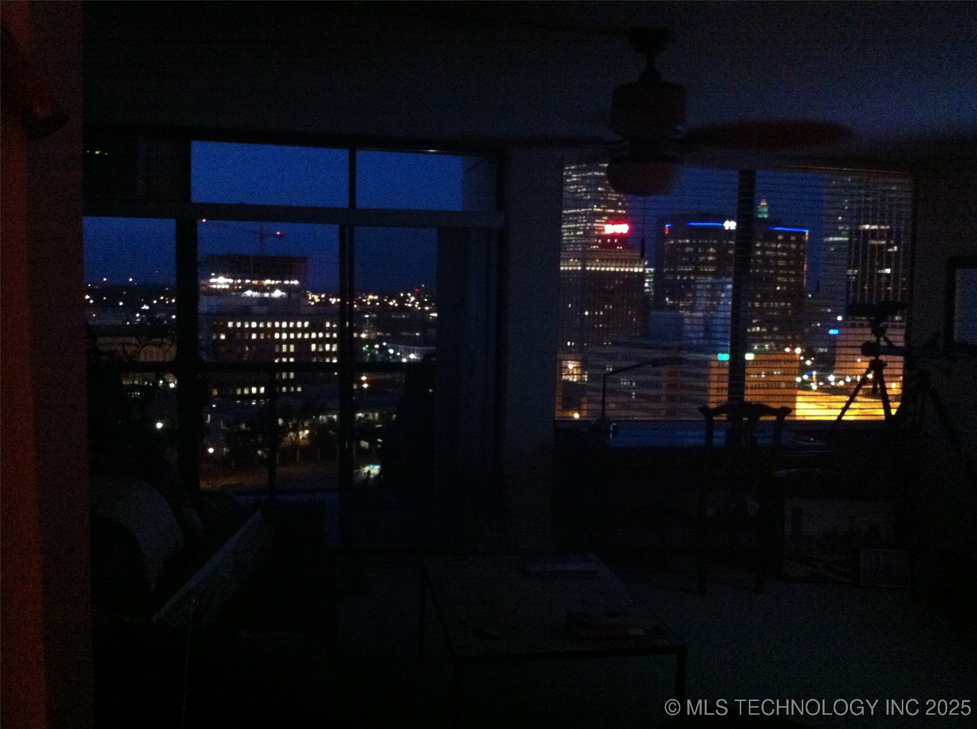 410 W 7th Street 2026 Property Photo 37