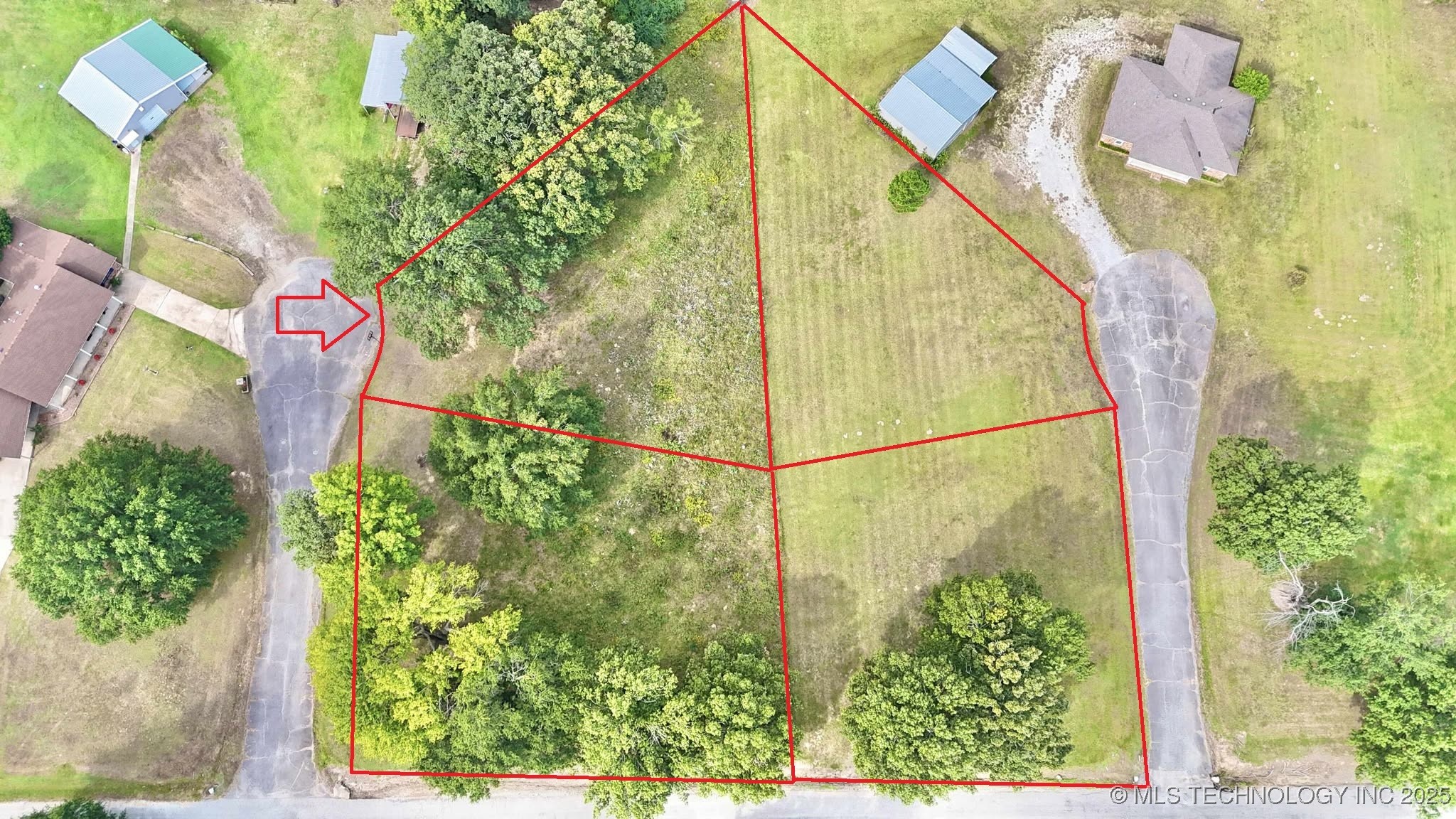 13 NW 3rd Circle Property Photo 1