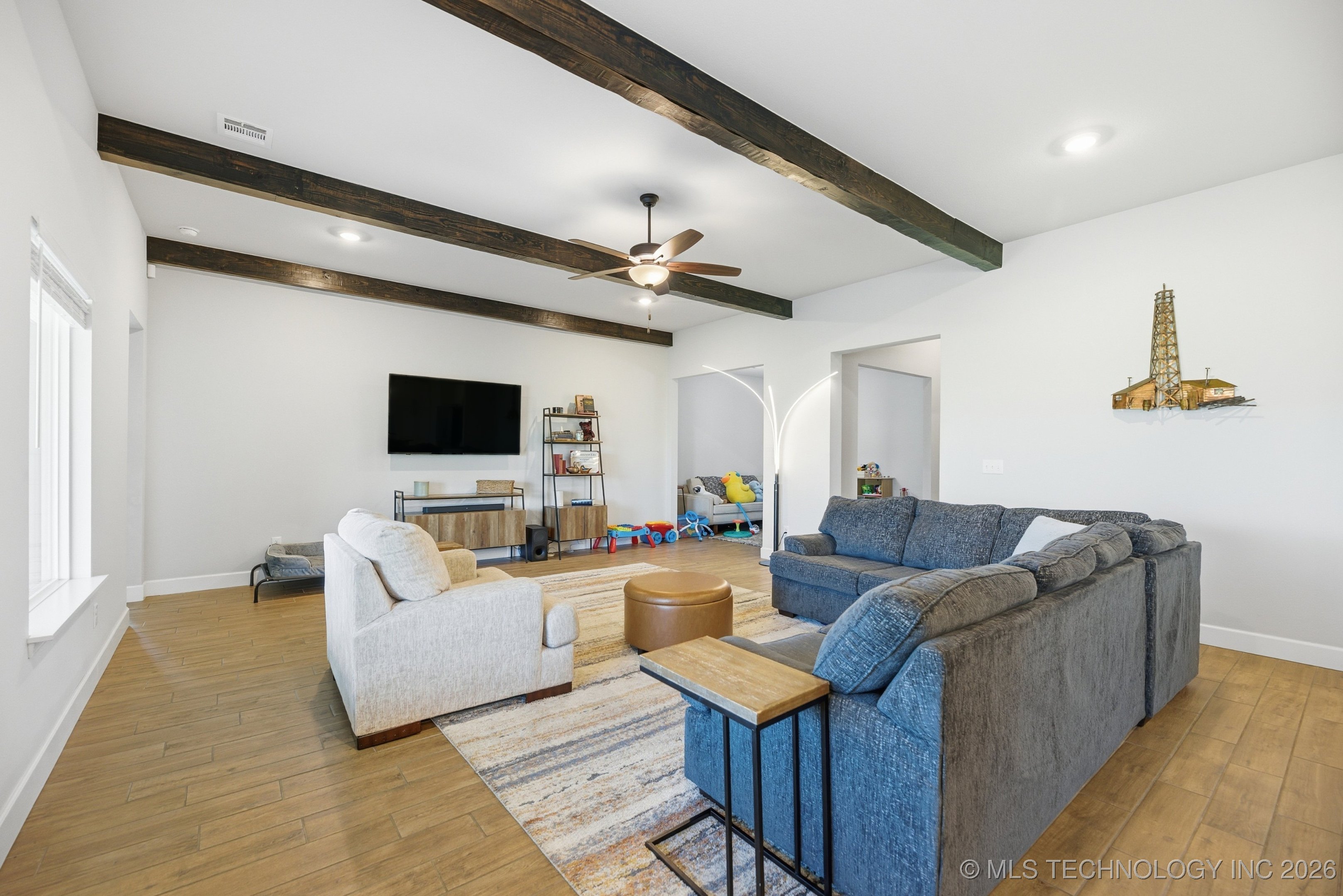 6317 E 88th Street N Property Photo 4