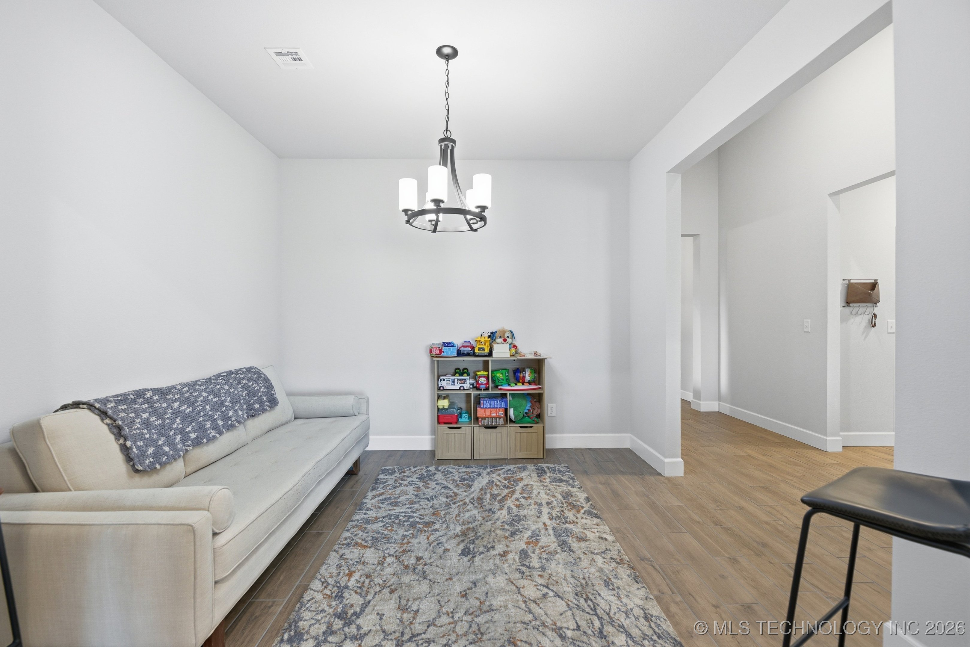 6317 E 88th Street N Property Photo 11