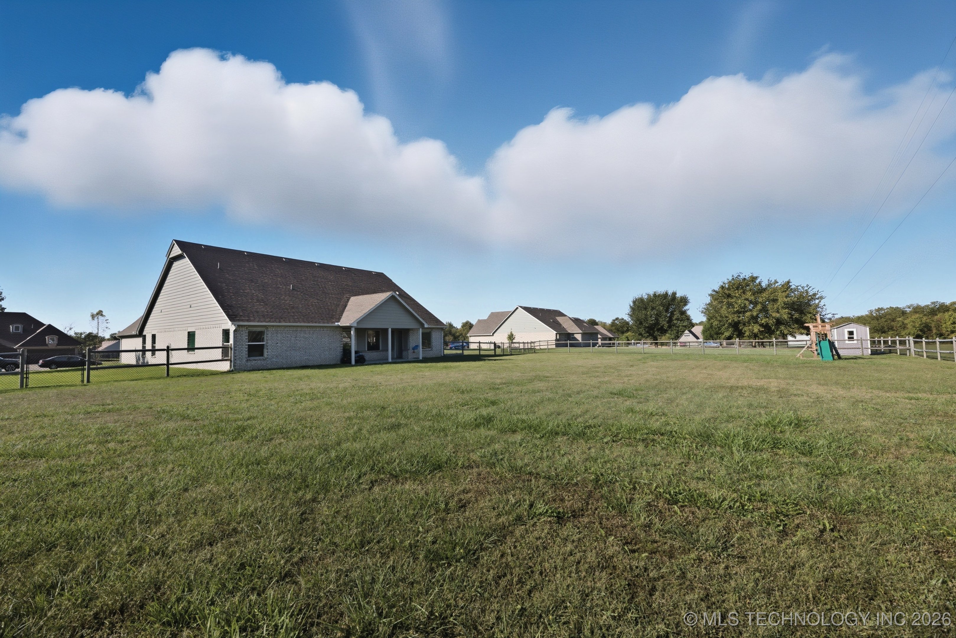 6317 E 88th Street N Property Photo 24