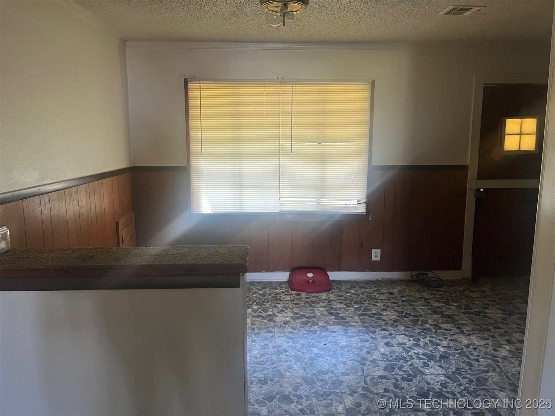 314 E Mohawk Boulevard Property Photo 7