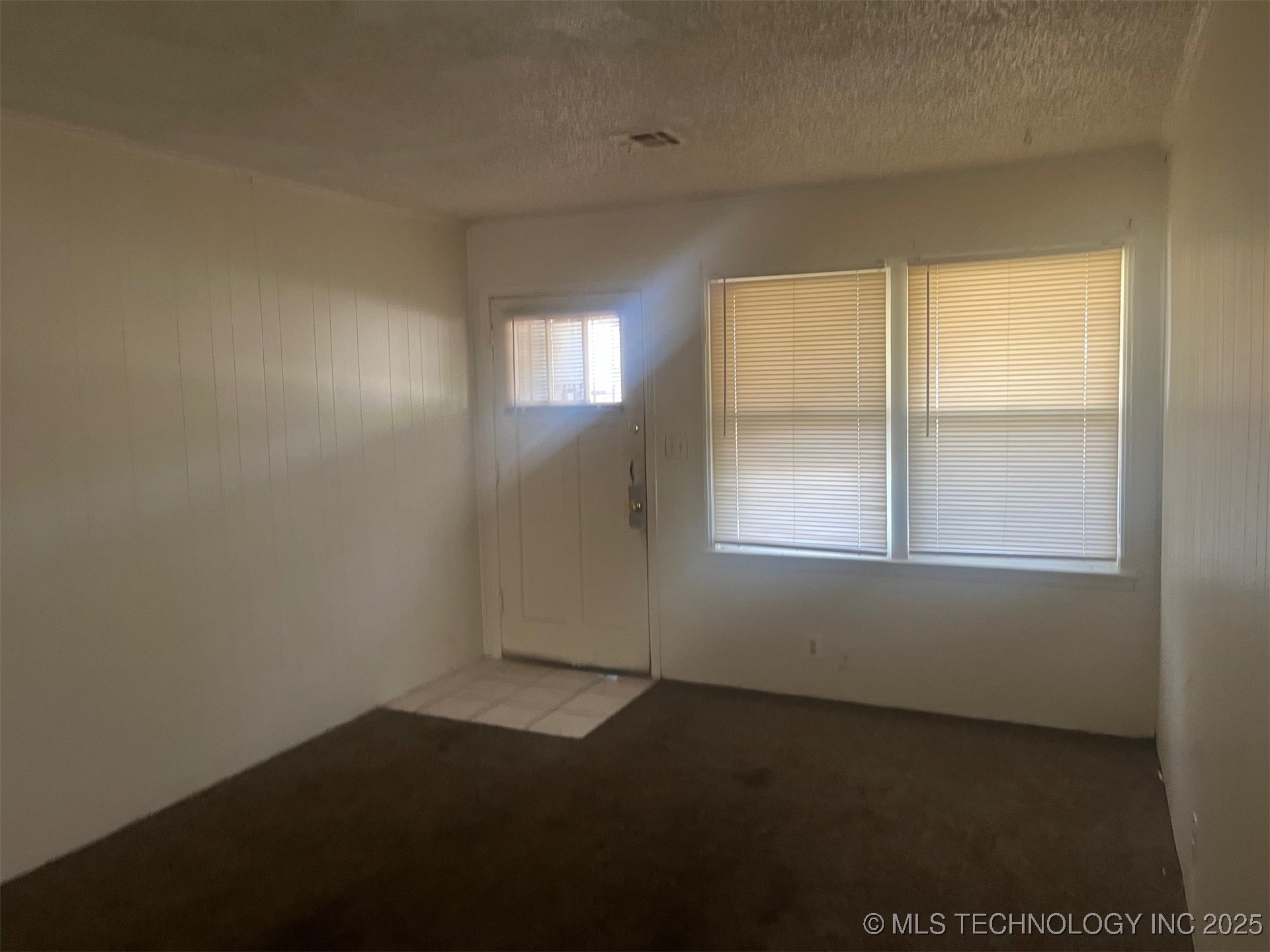 314 E Mohawk Boulevard Property Photo 8