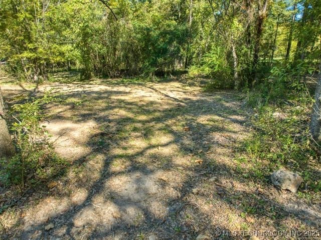 E 11th Street East Property Photo 7