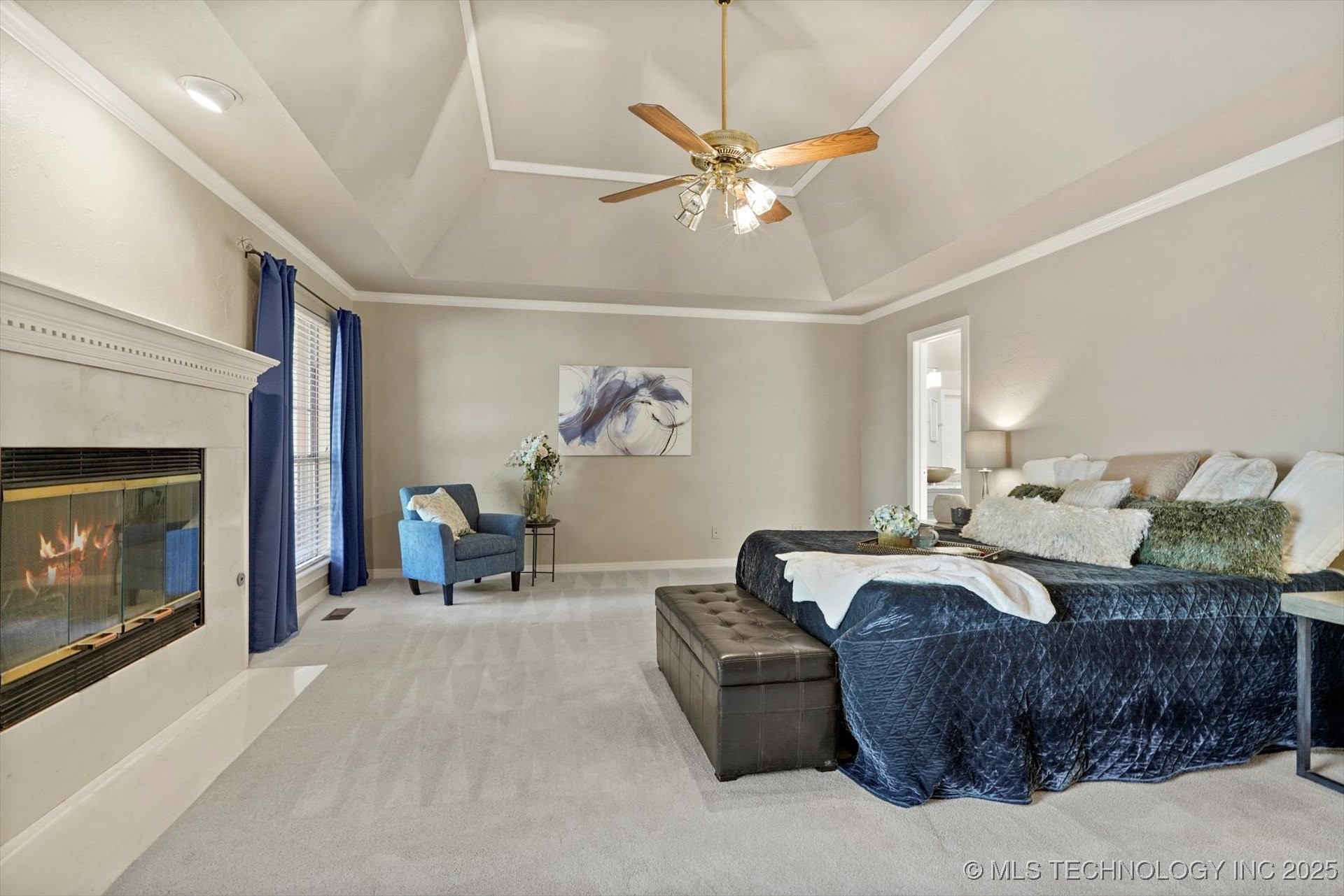 2605 E 74th Place Property Photo 13