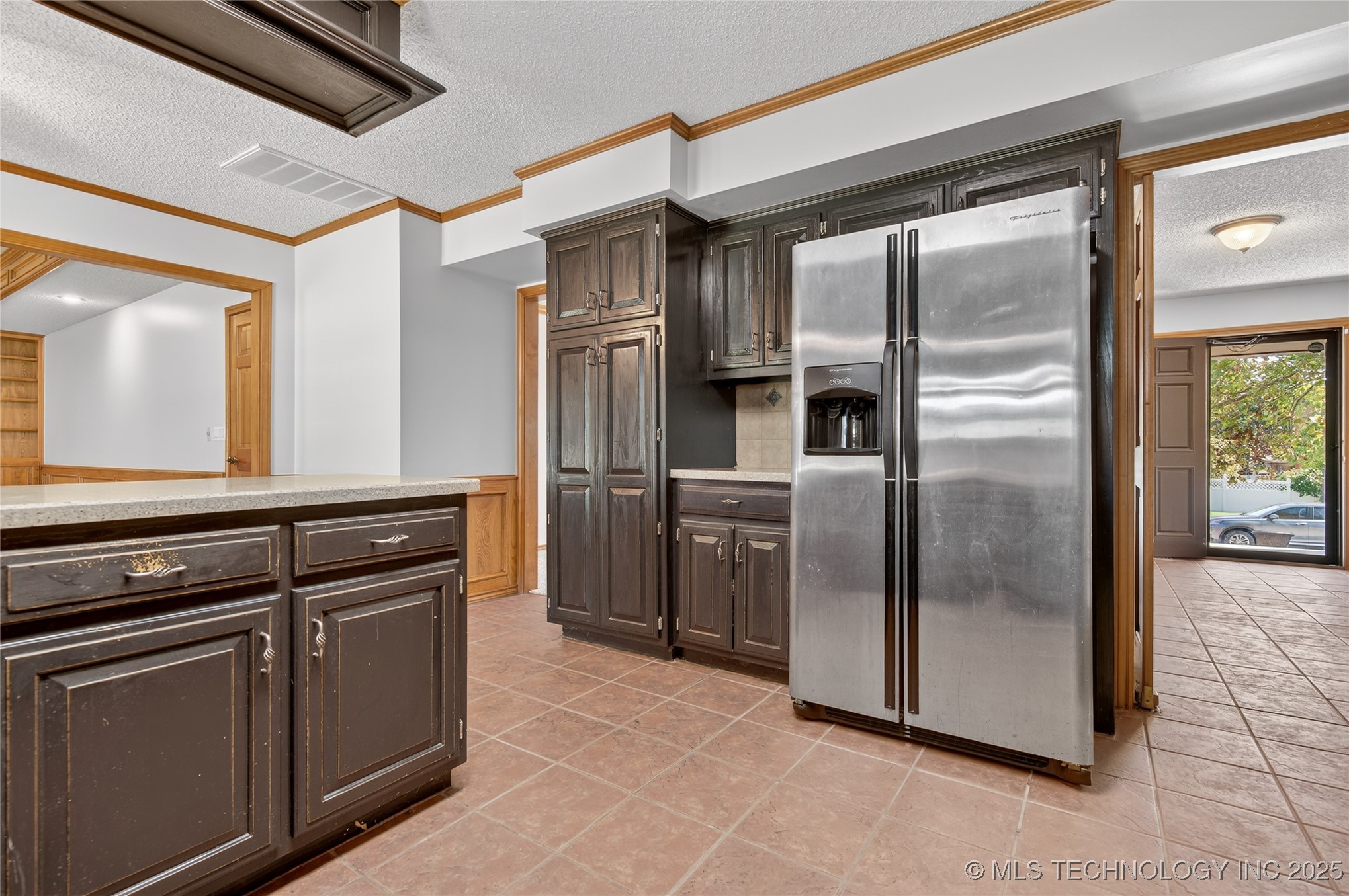 2925 Claremont Drive Property Photo 15